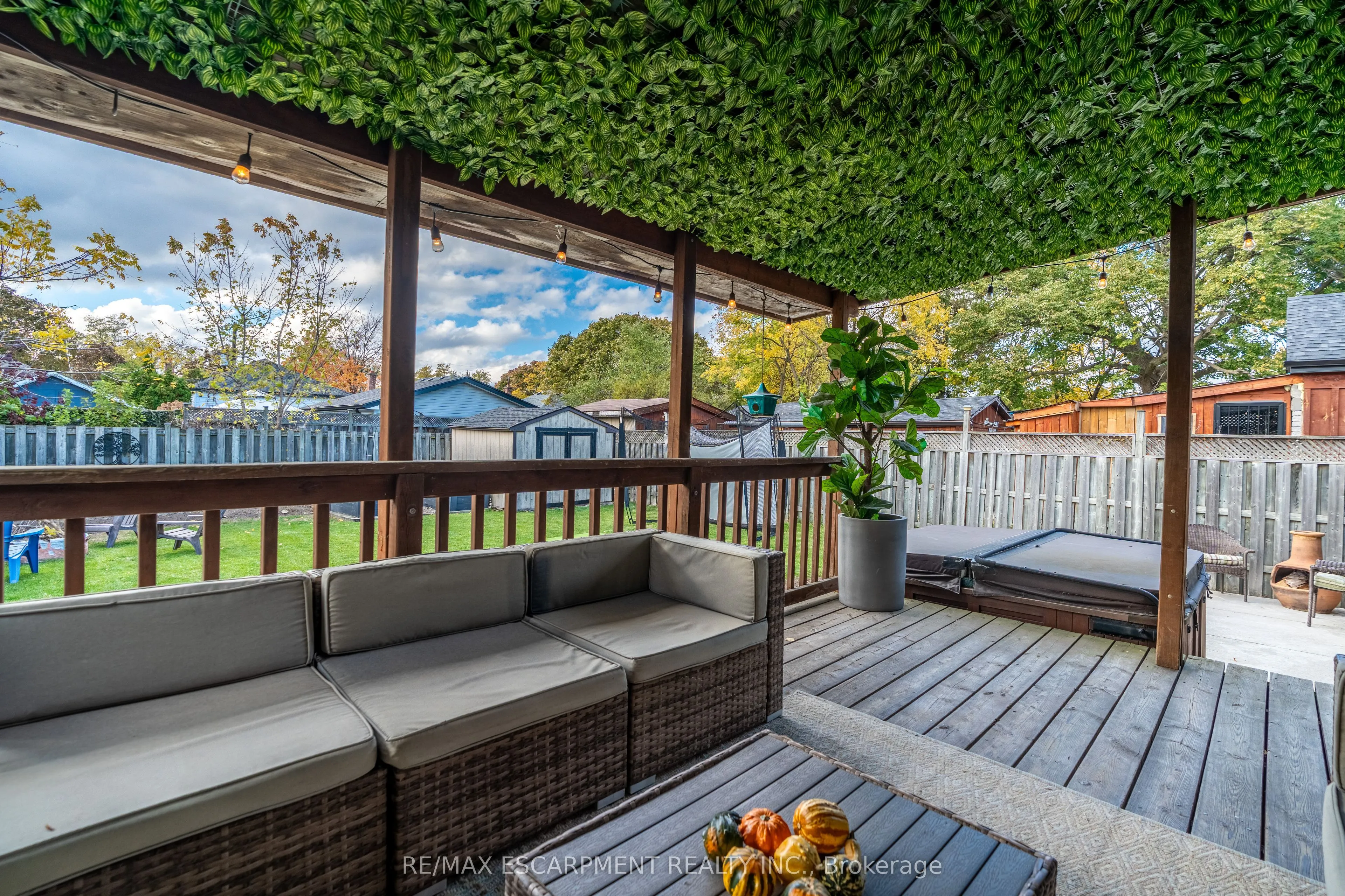 128 EAST 17TH Street