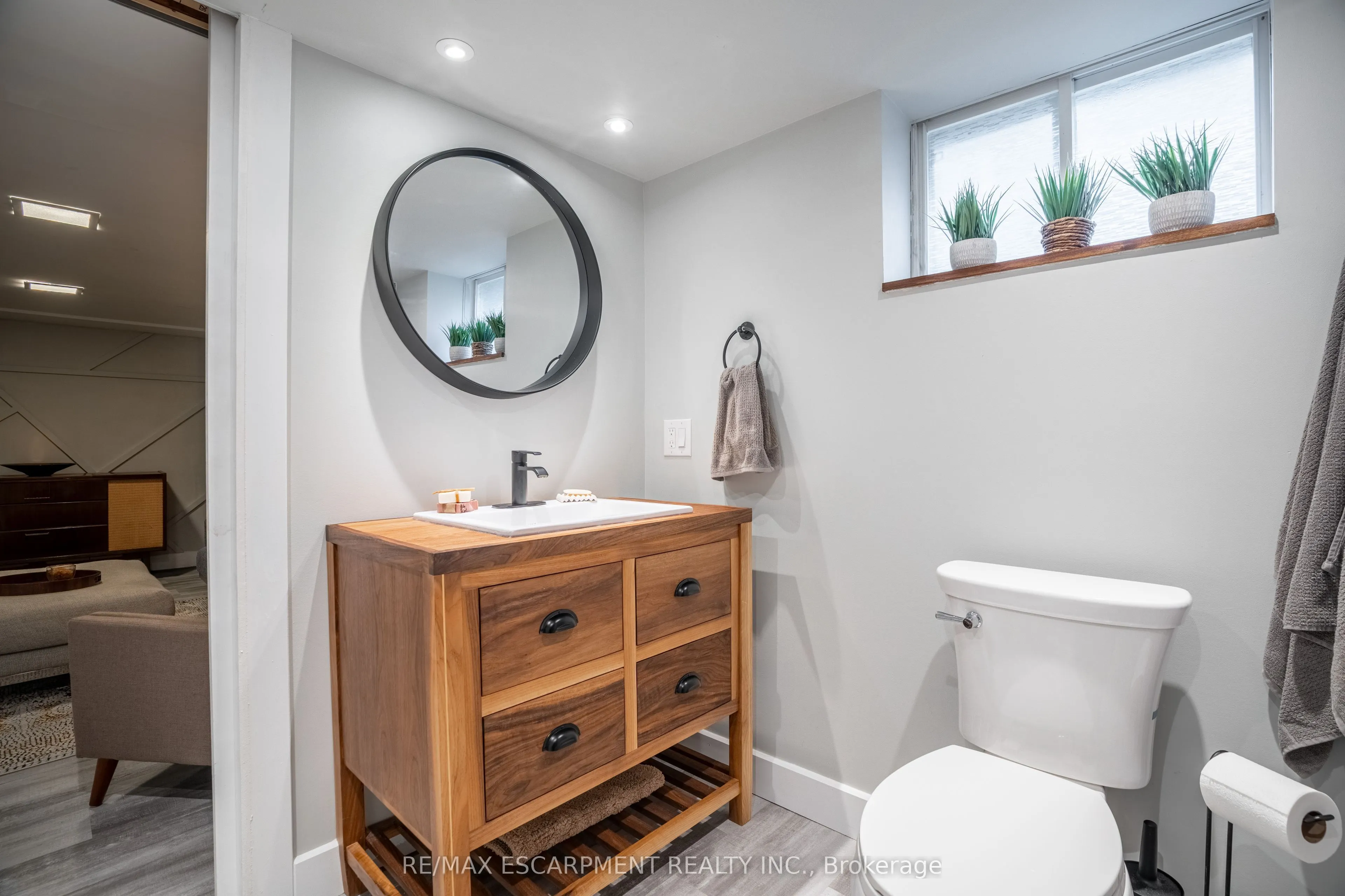 128 EAST 17TH Street