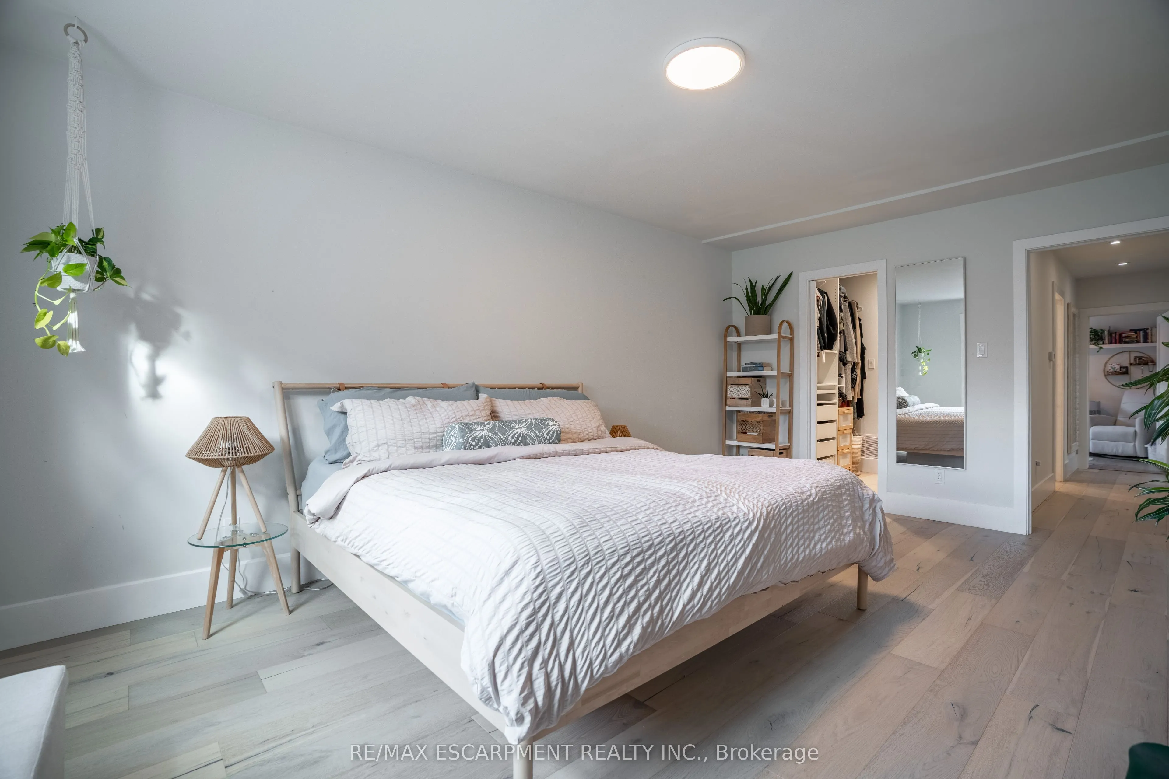 128 EAST 17TH Street