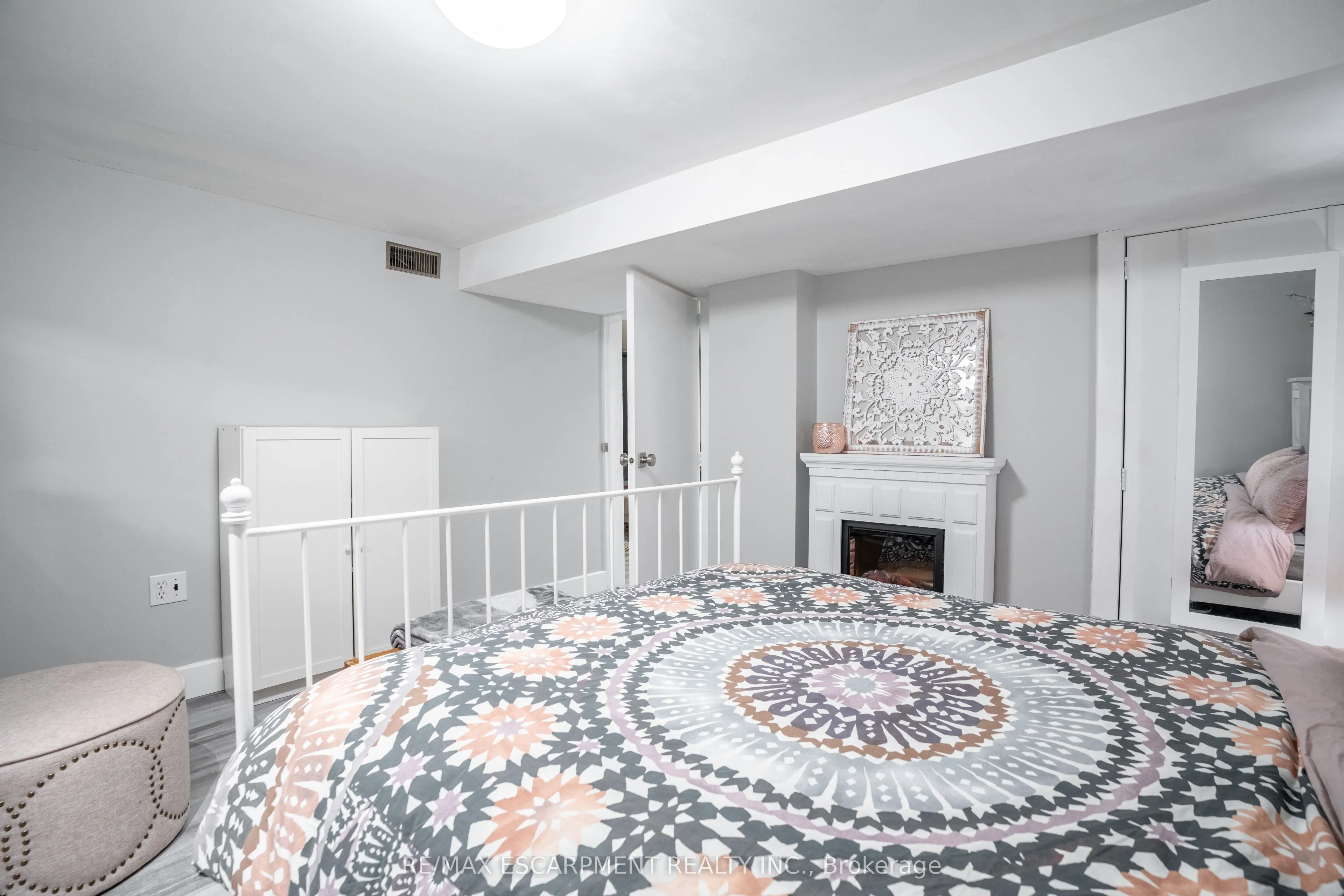 128 EAST 17TH Street