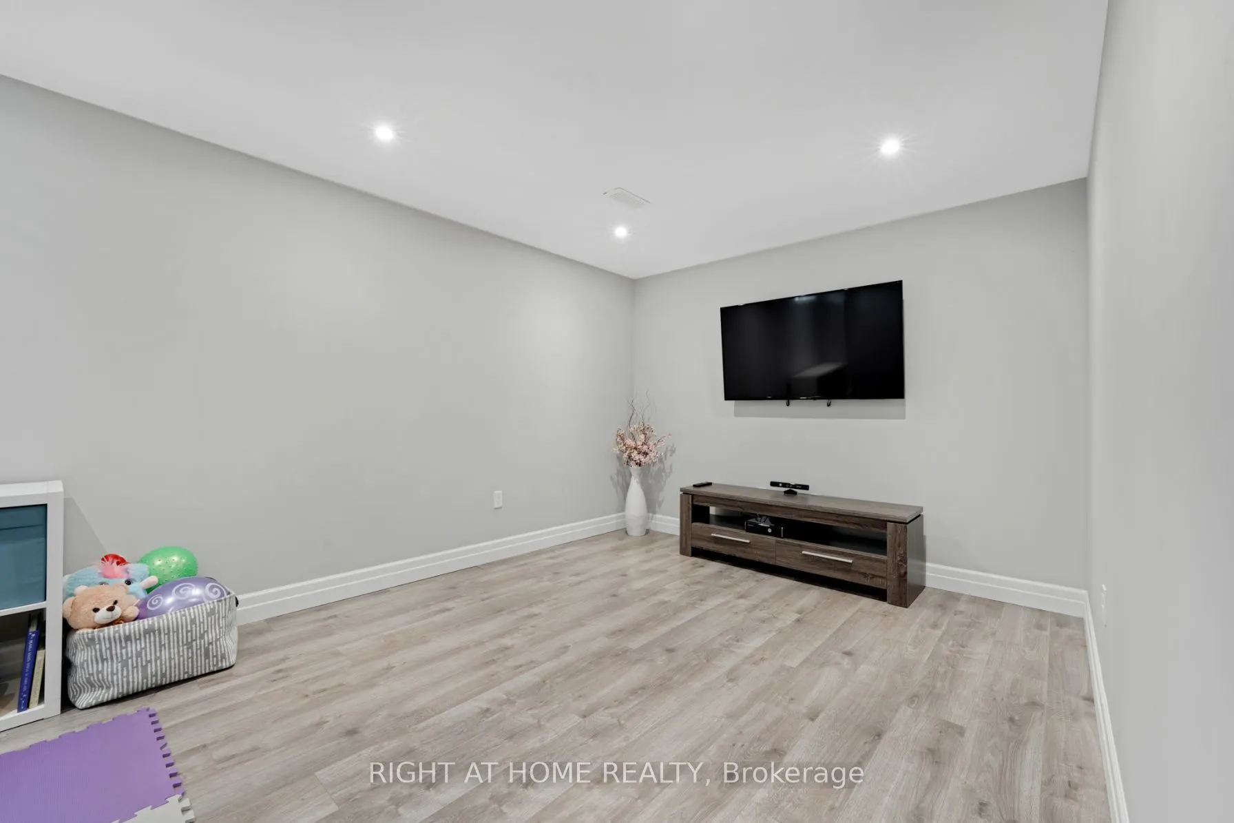 63 Grand Flats Trail