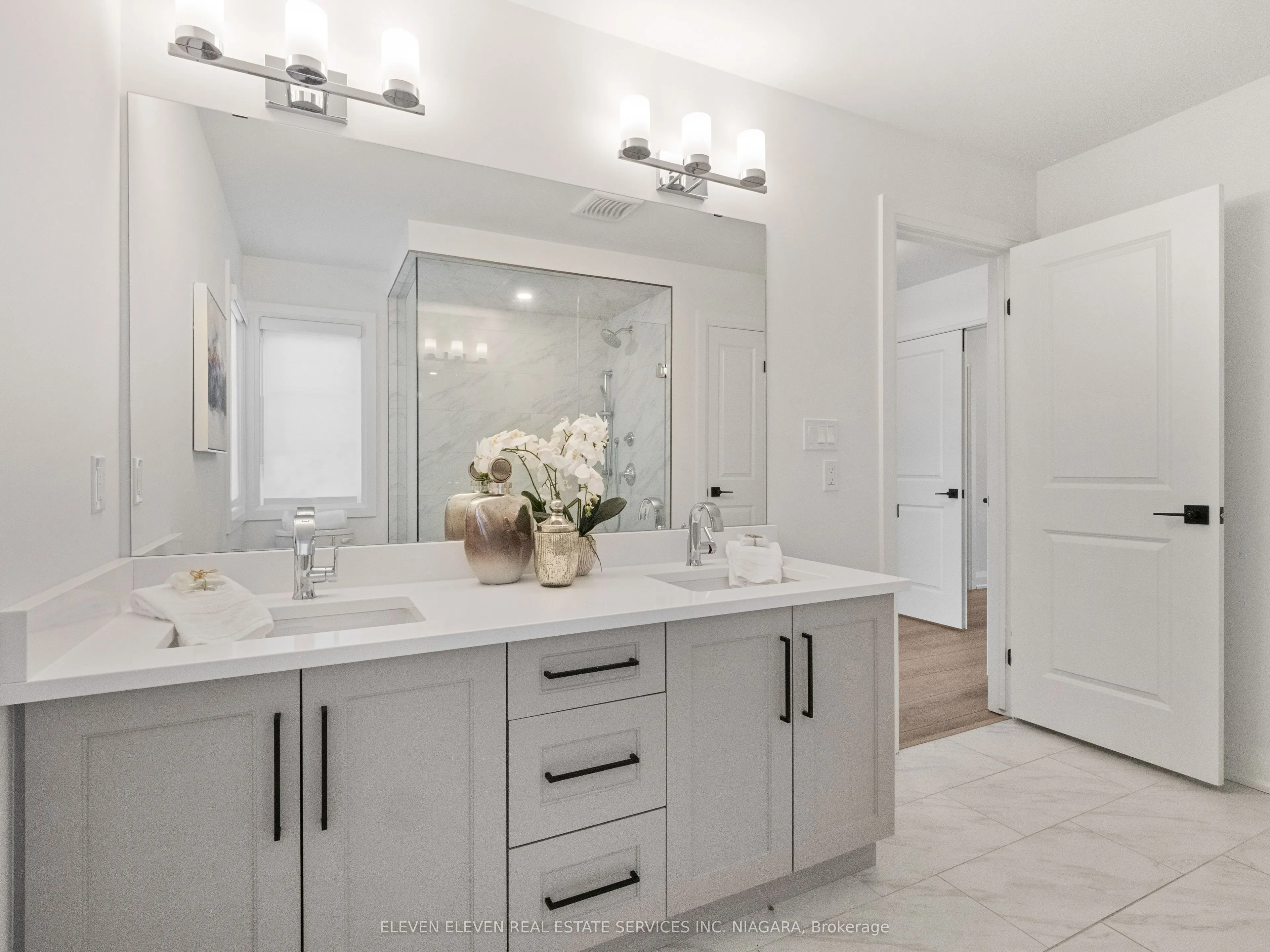 4552 Portage Road, #84