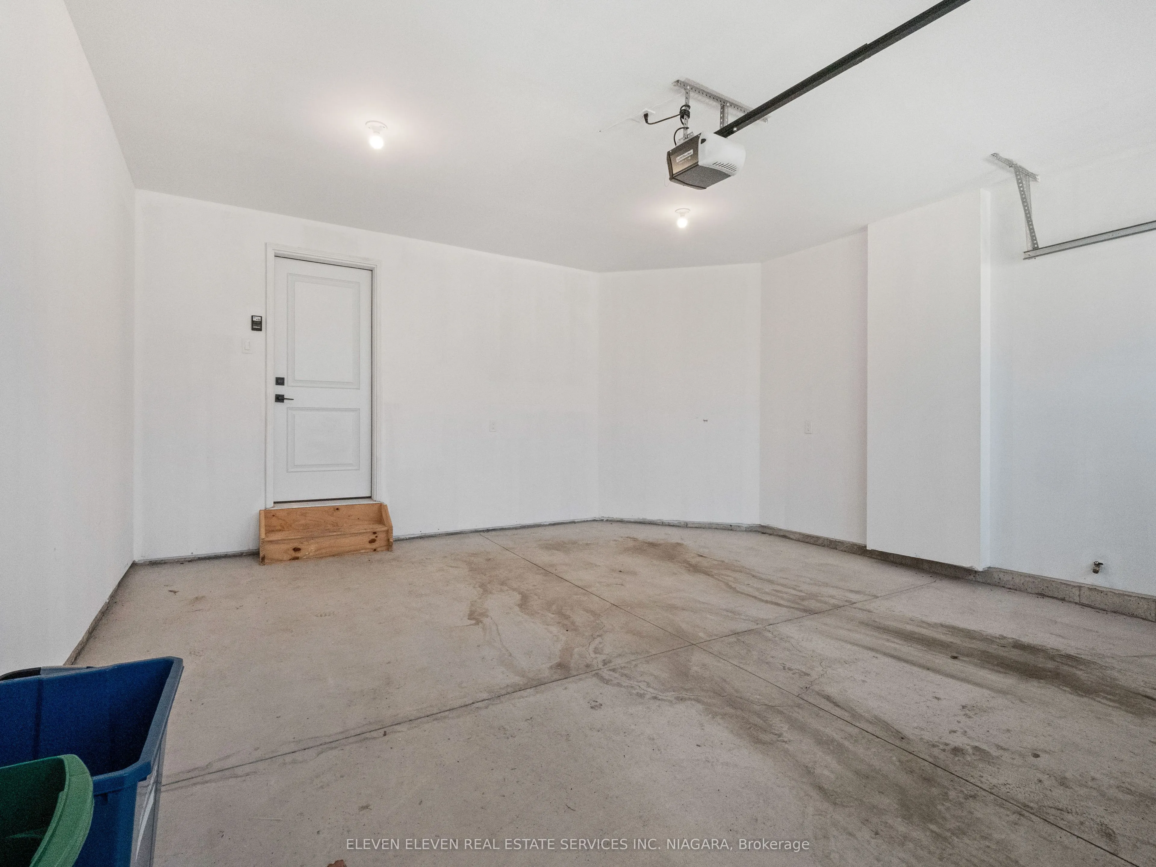 4552 Portage Road, #84