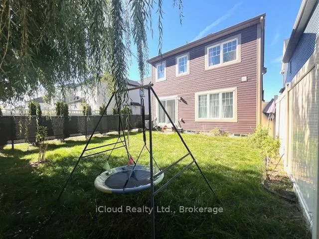 521 Honeylocust Avenue