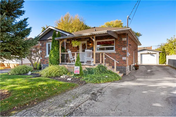 85 Golden Boulevard W