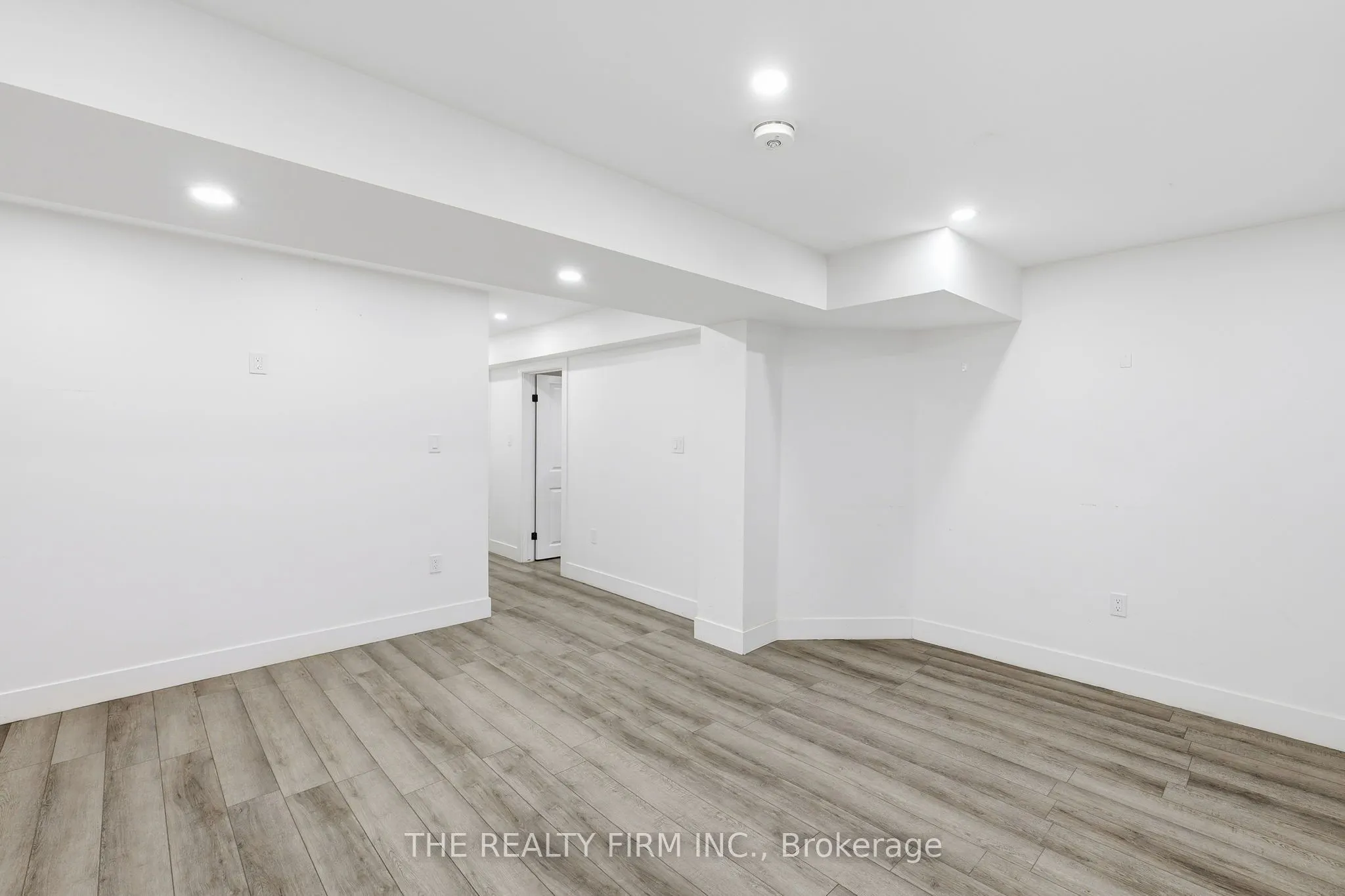 1012 OAKCROSSING Road