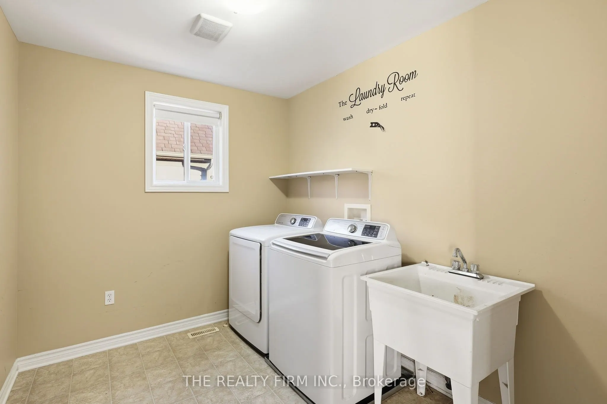 1012 OAKCROSSING Road