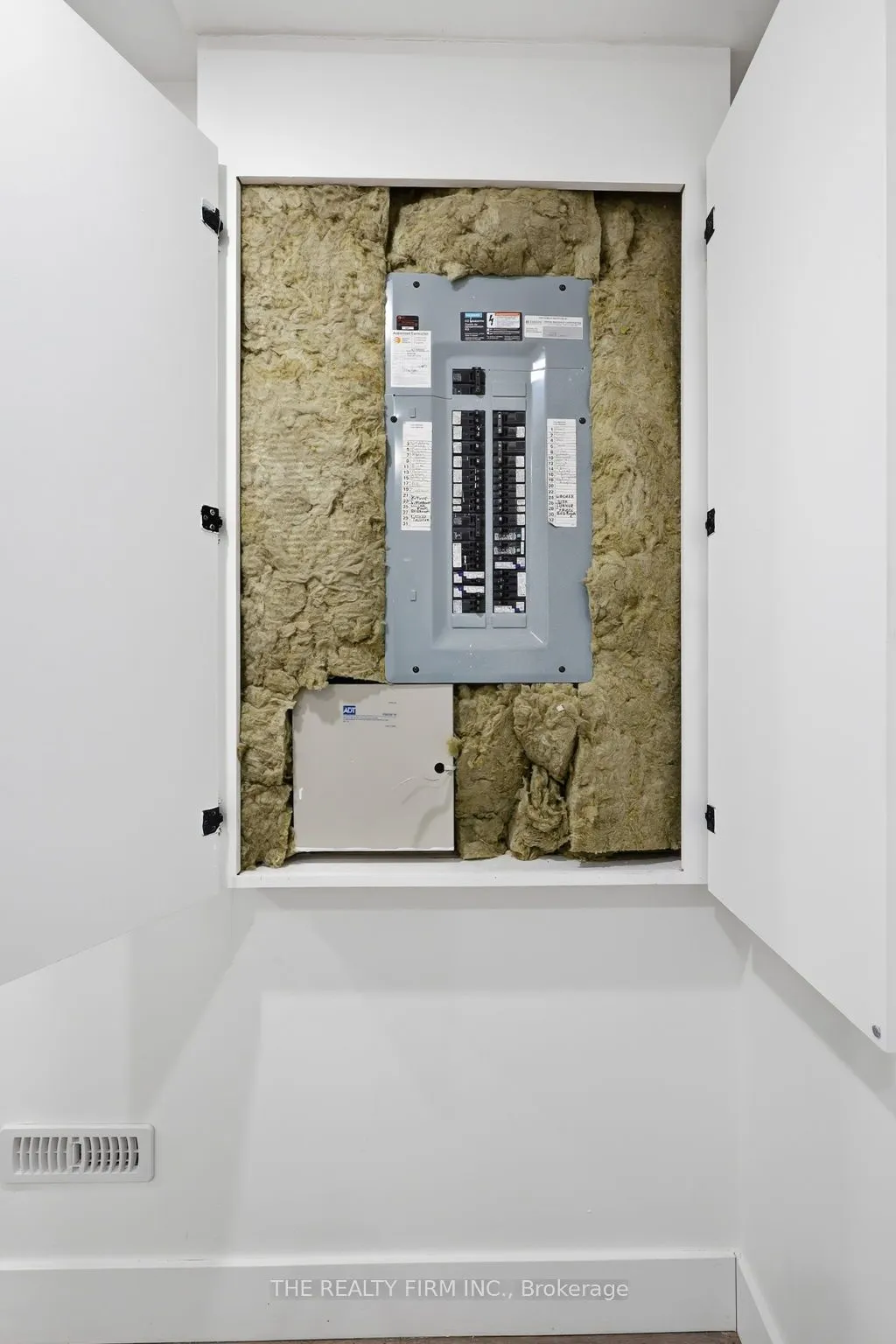 1012 OAKCROSSING Road