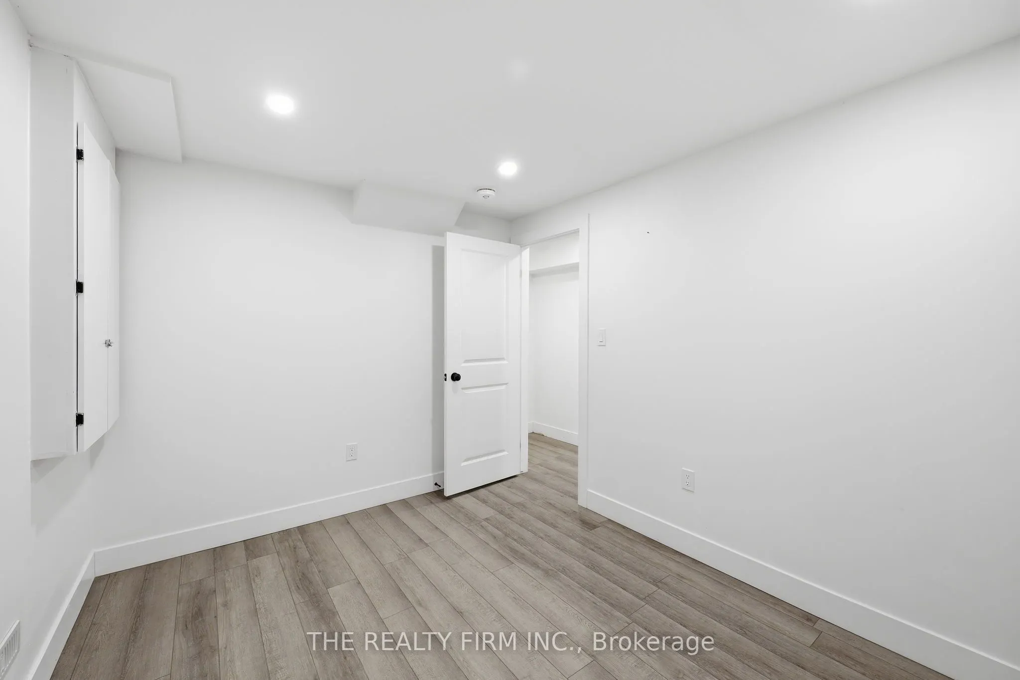 1012 OAKCROSSING Road