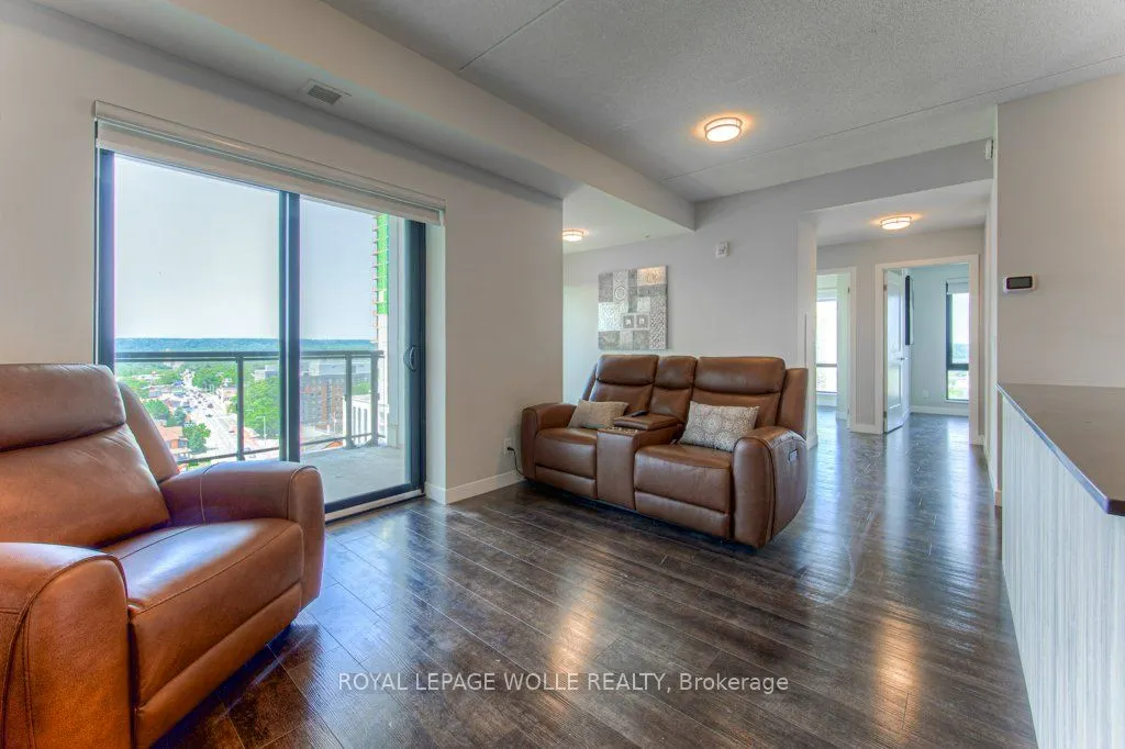 15 Queen Street S, #1207