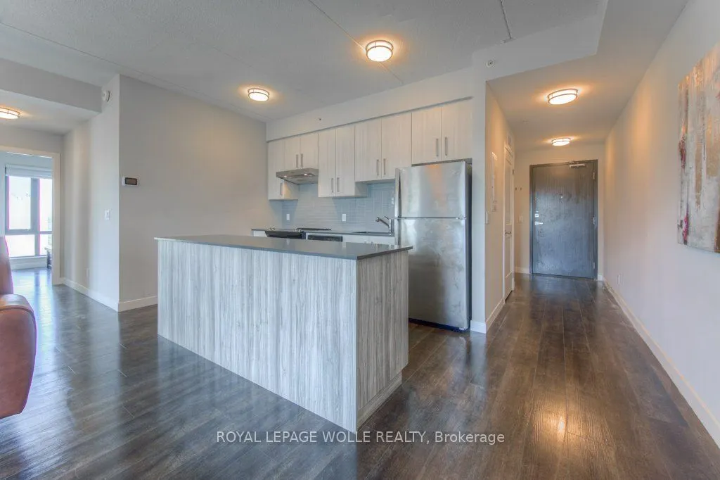 15 Queen Street S, #1207