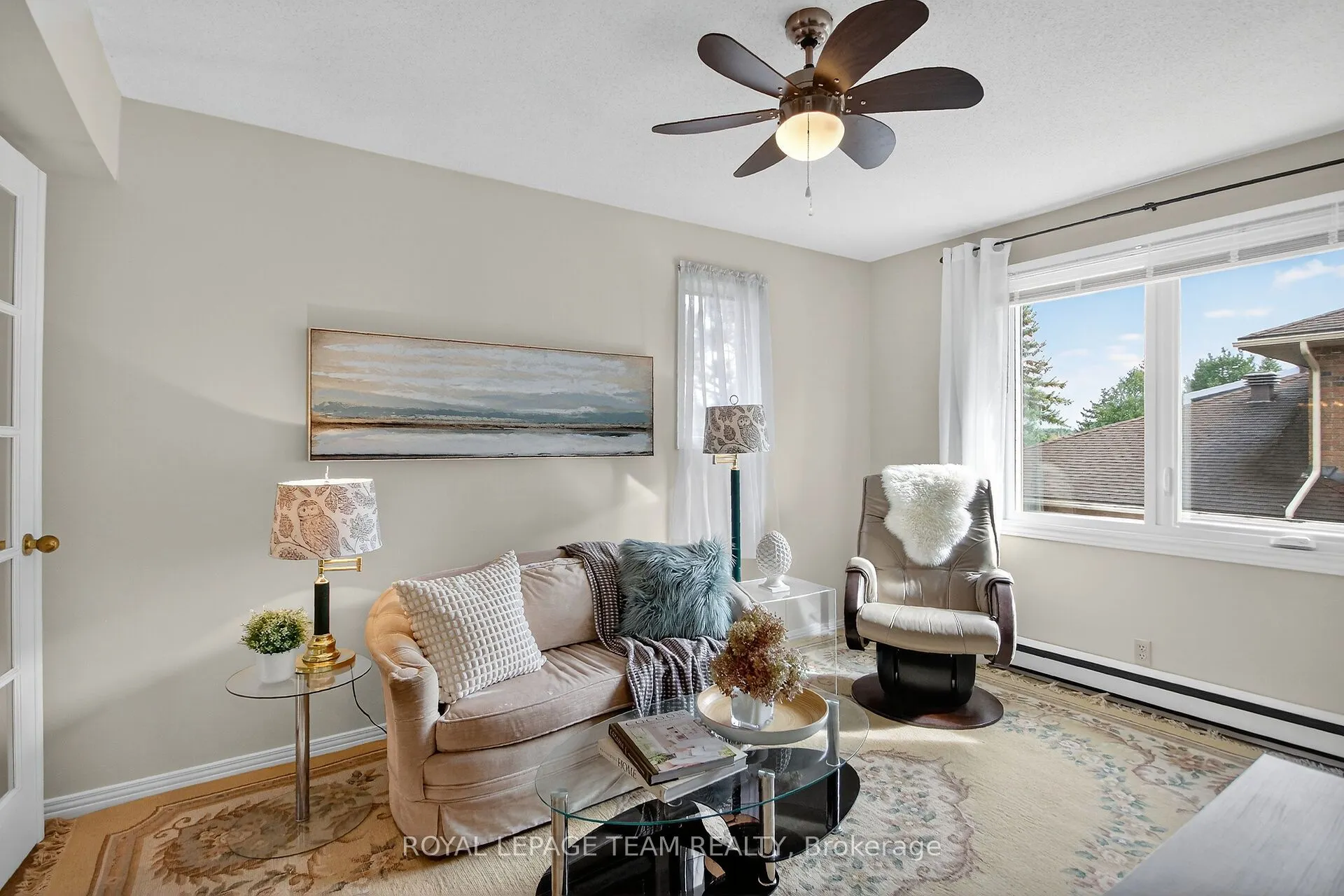 206 Stratas Court, #15