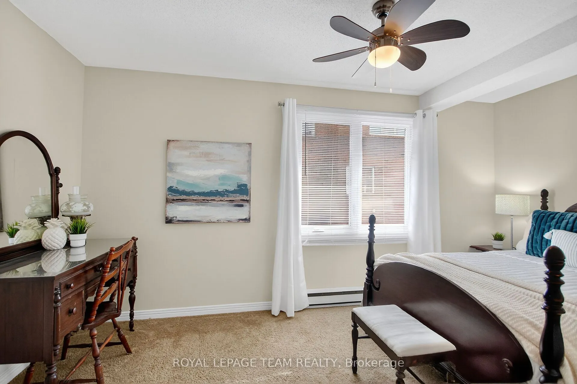 206 Stratas Court, #15