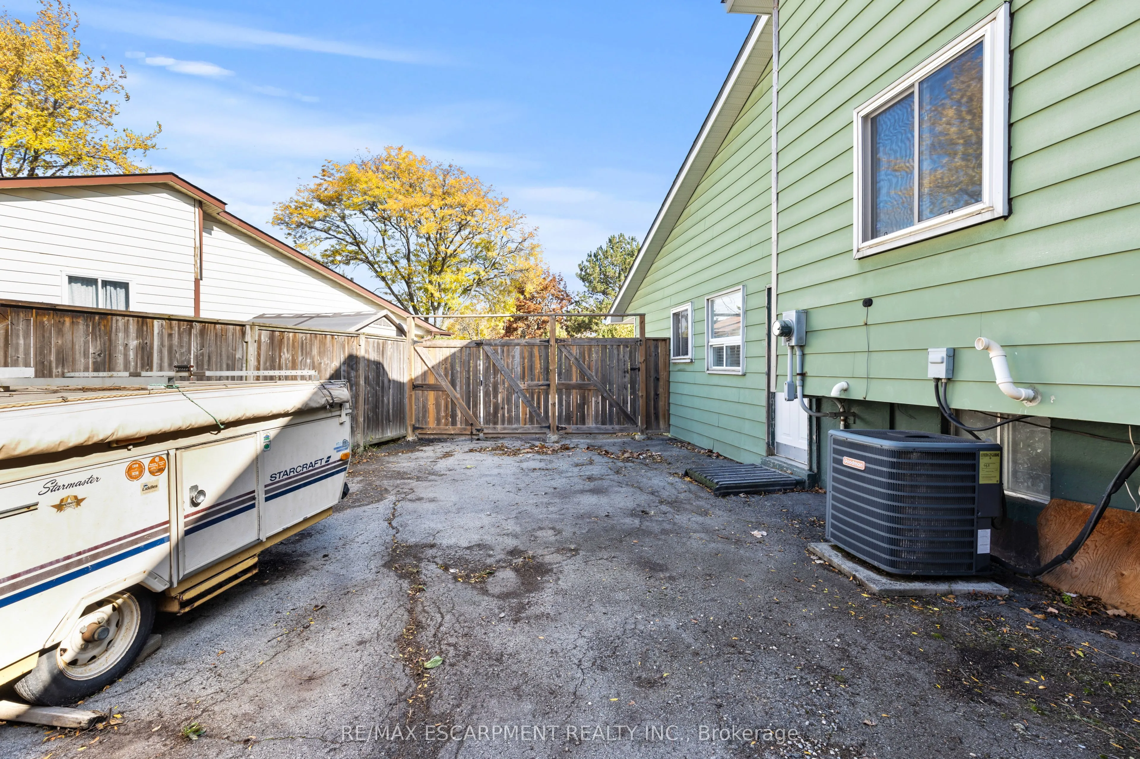 50 Gledhill Crescent