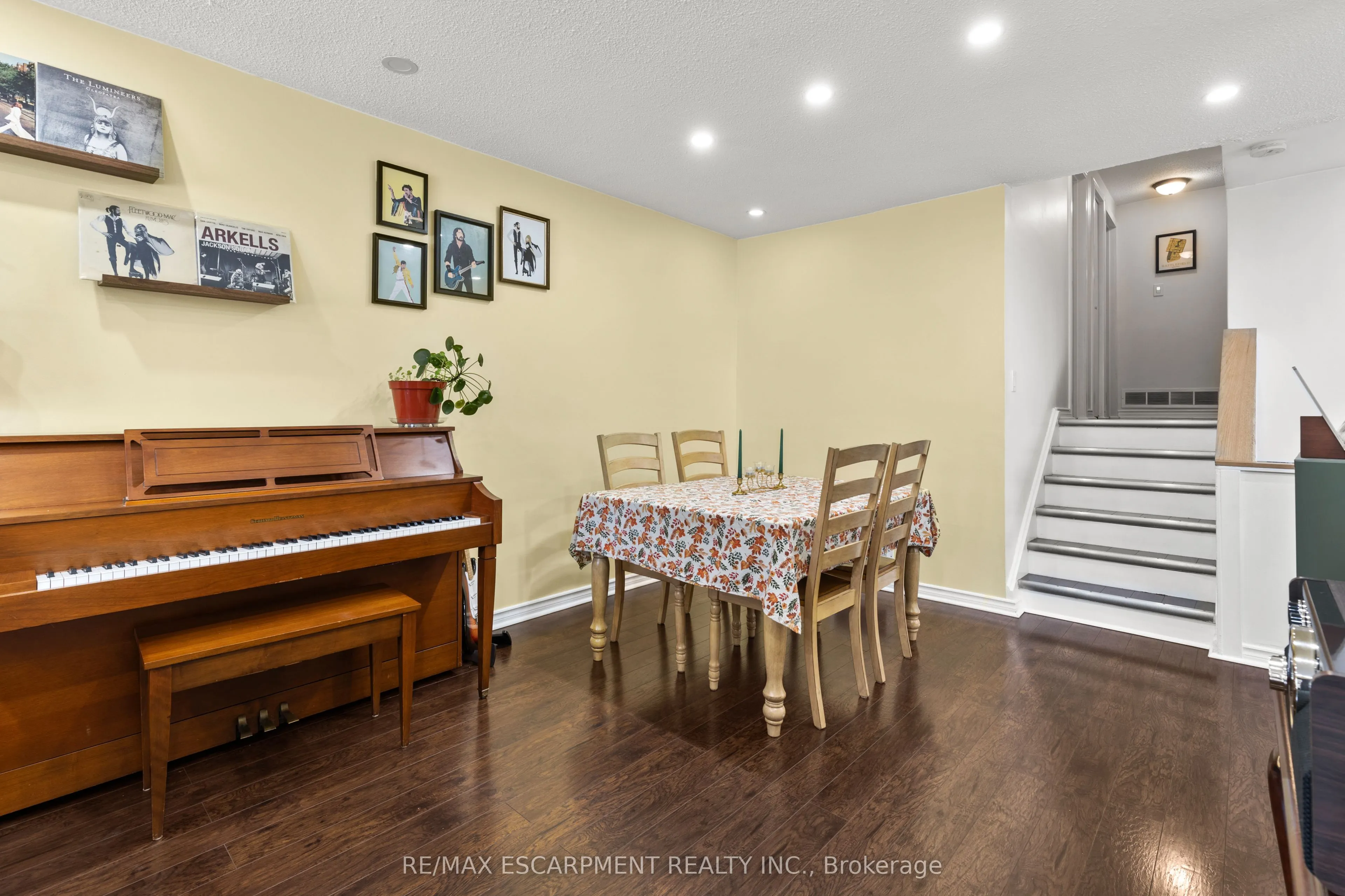 50 Gledhill Crescent