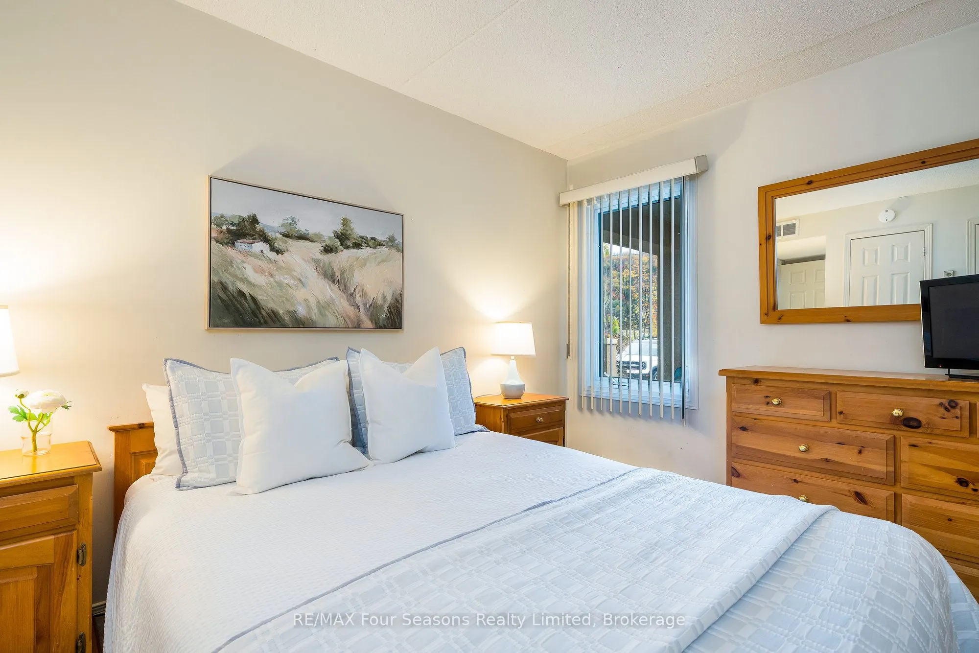 107 Wintergreen Place, #113