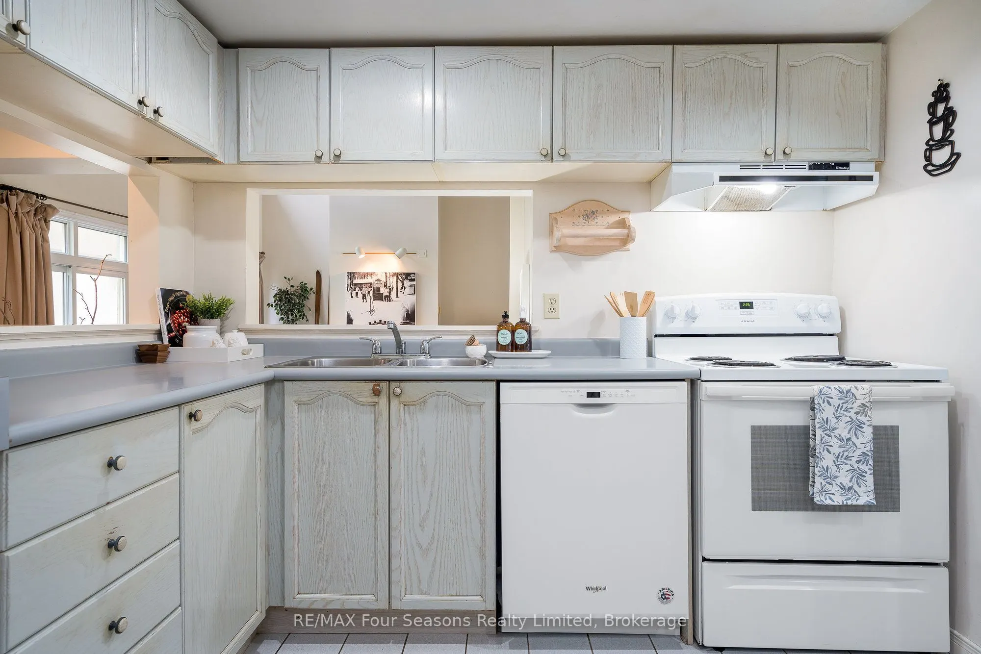 107 Wintergreen Place, #113