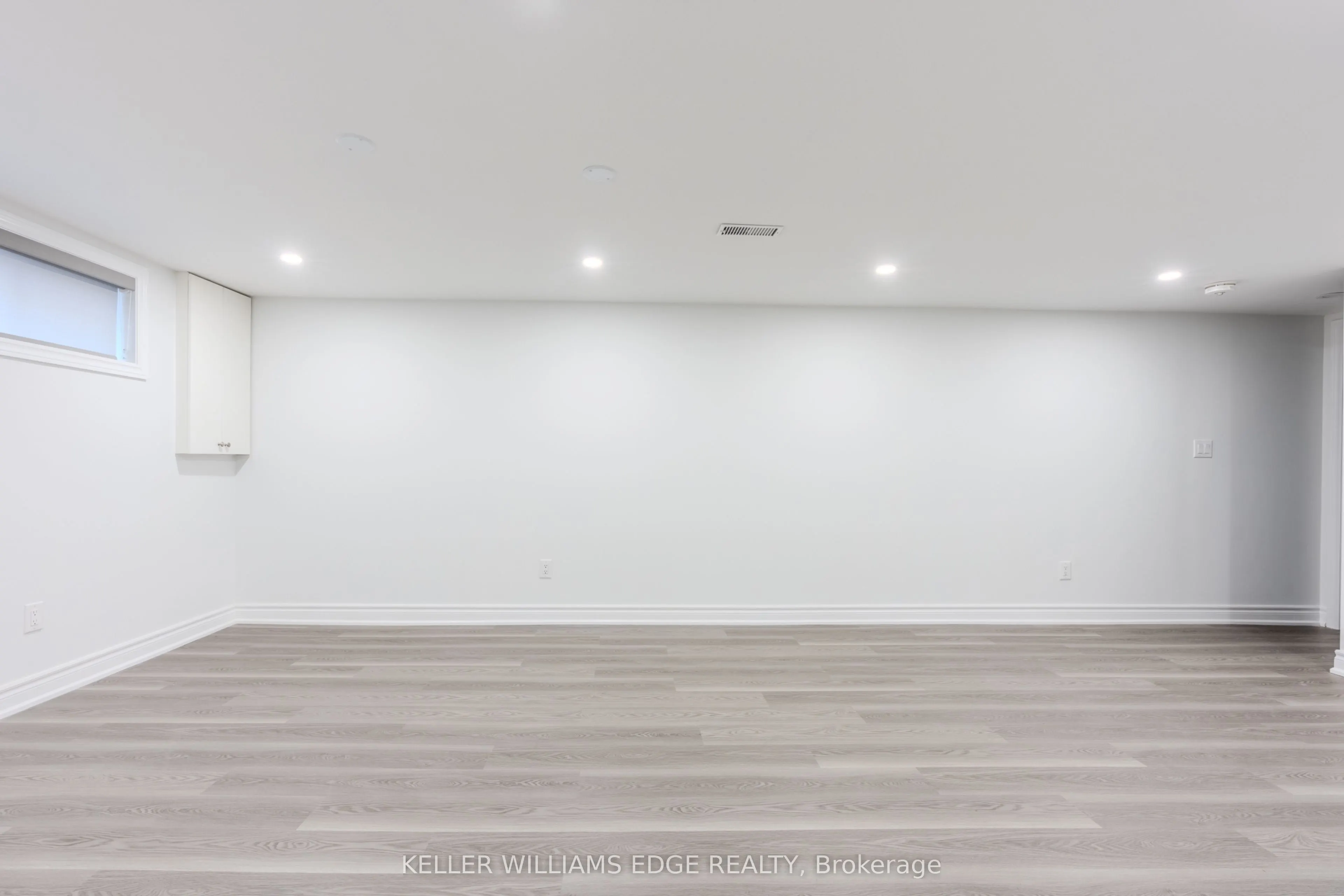 16 Doreen Court, #LOWER