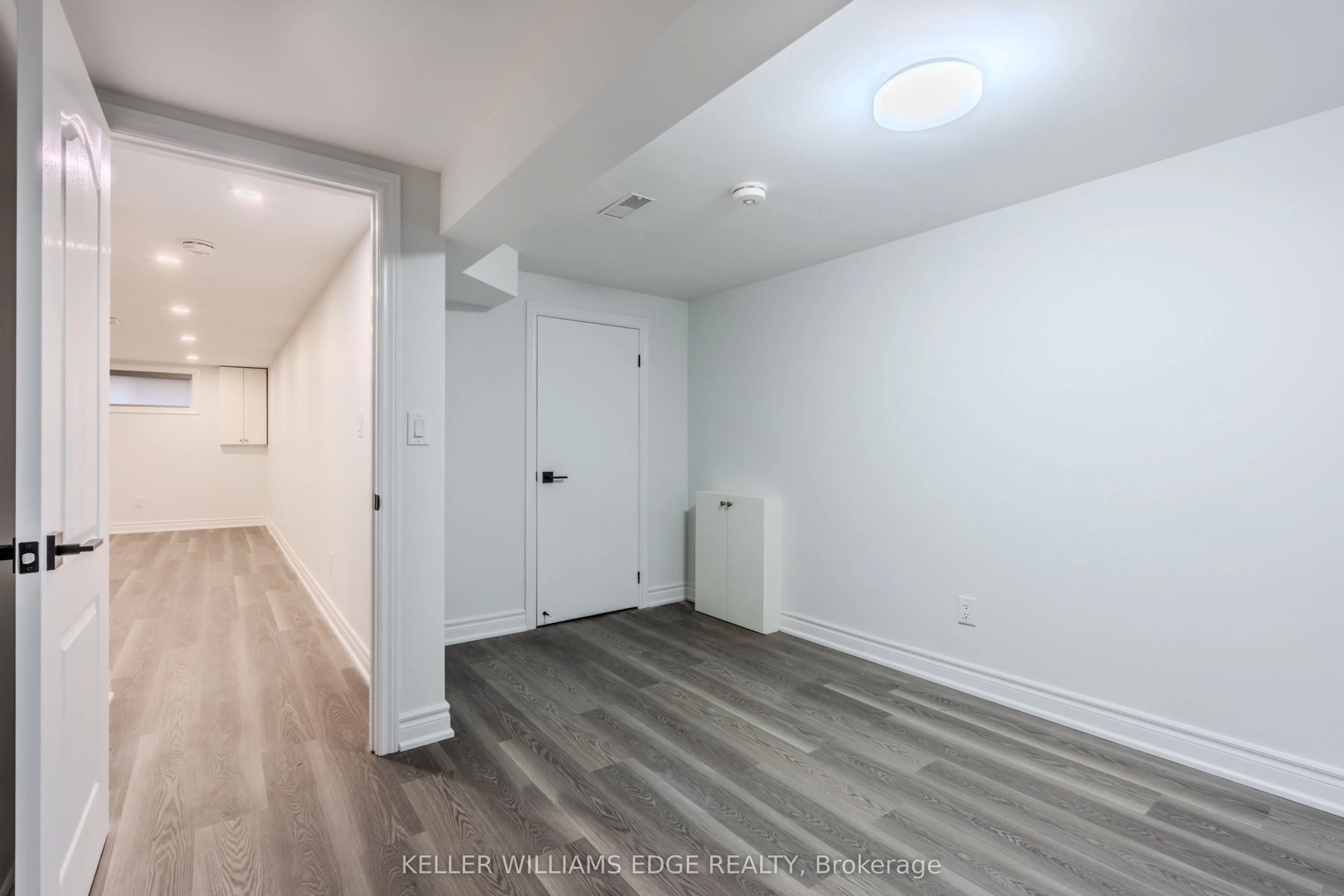 16 Doreen Court, #LOWER