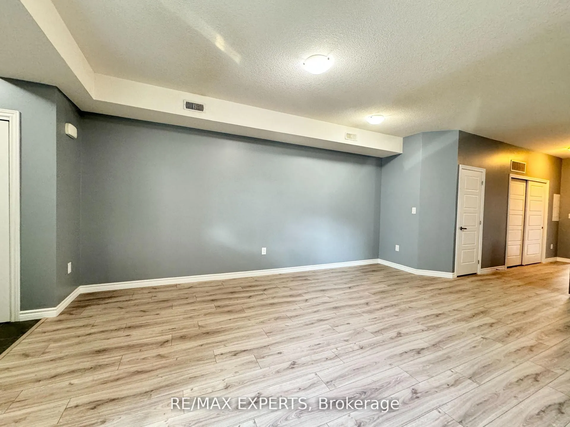 1430 Highland Road, #33A