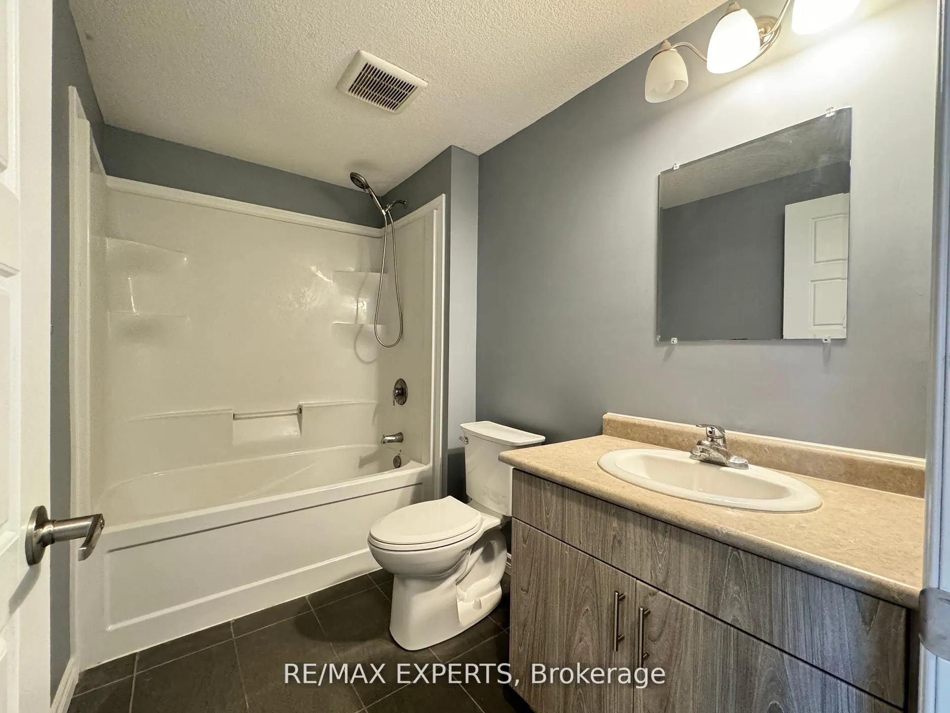 1430 Highland Road, #33A