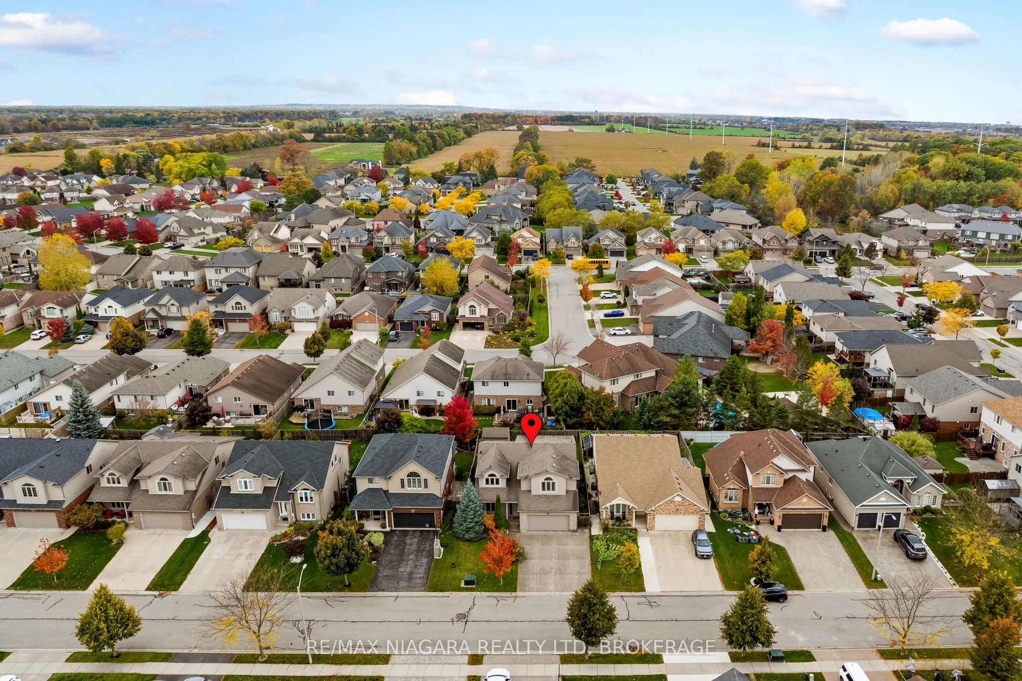 6877 Courtney Crescent