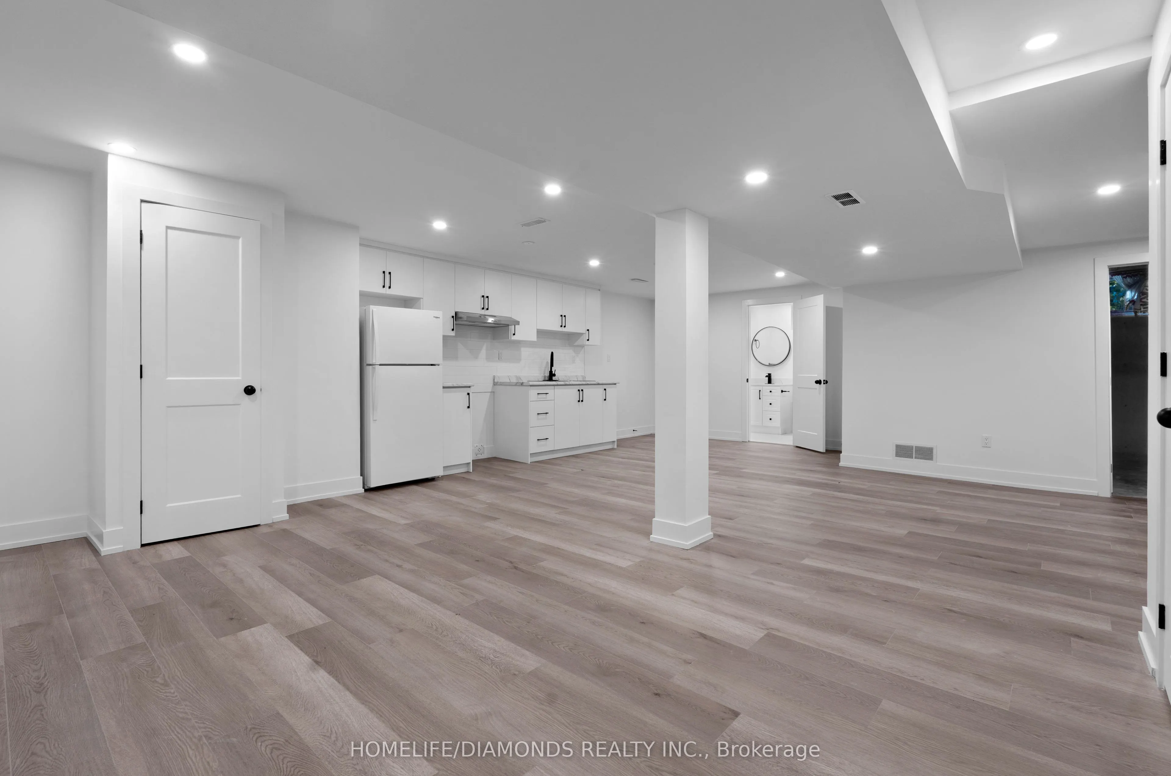 17 OLD COACH Road, #LOWER