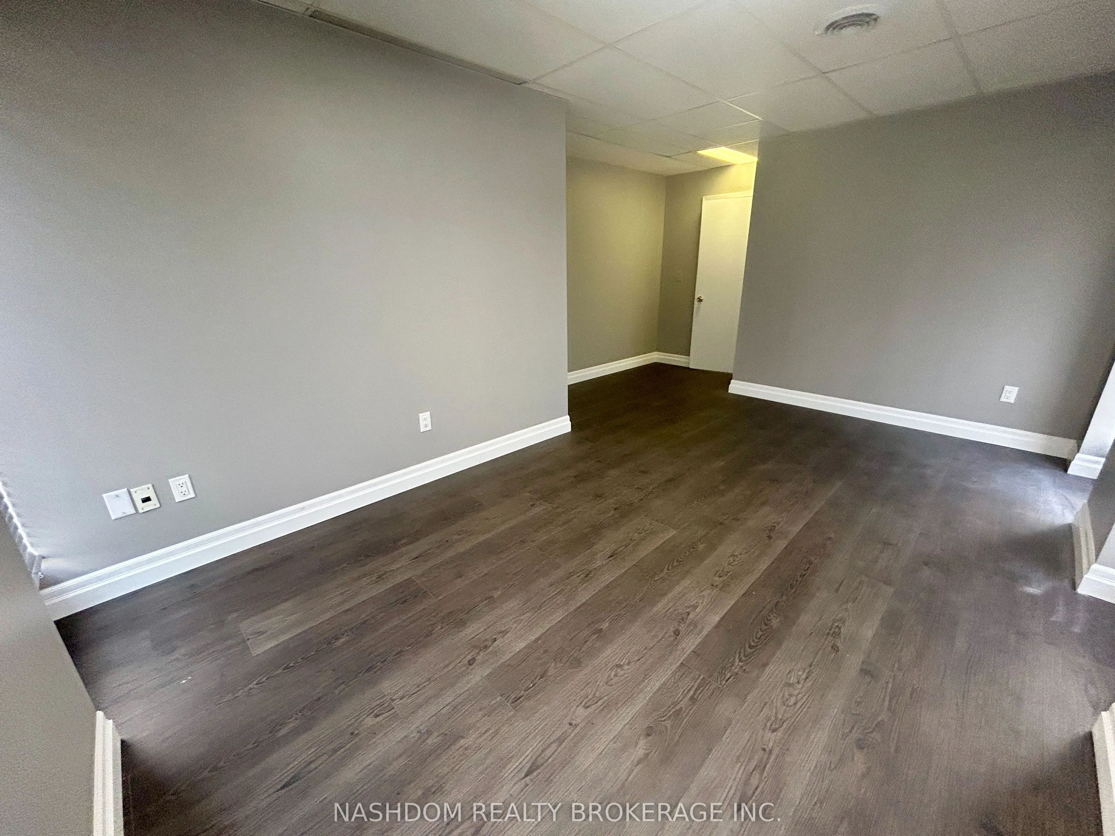 1219 Main Street E, #1