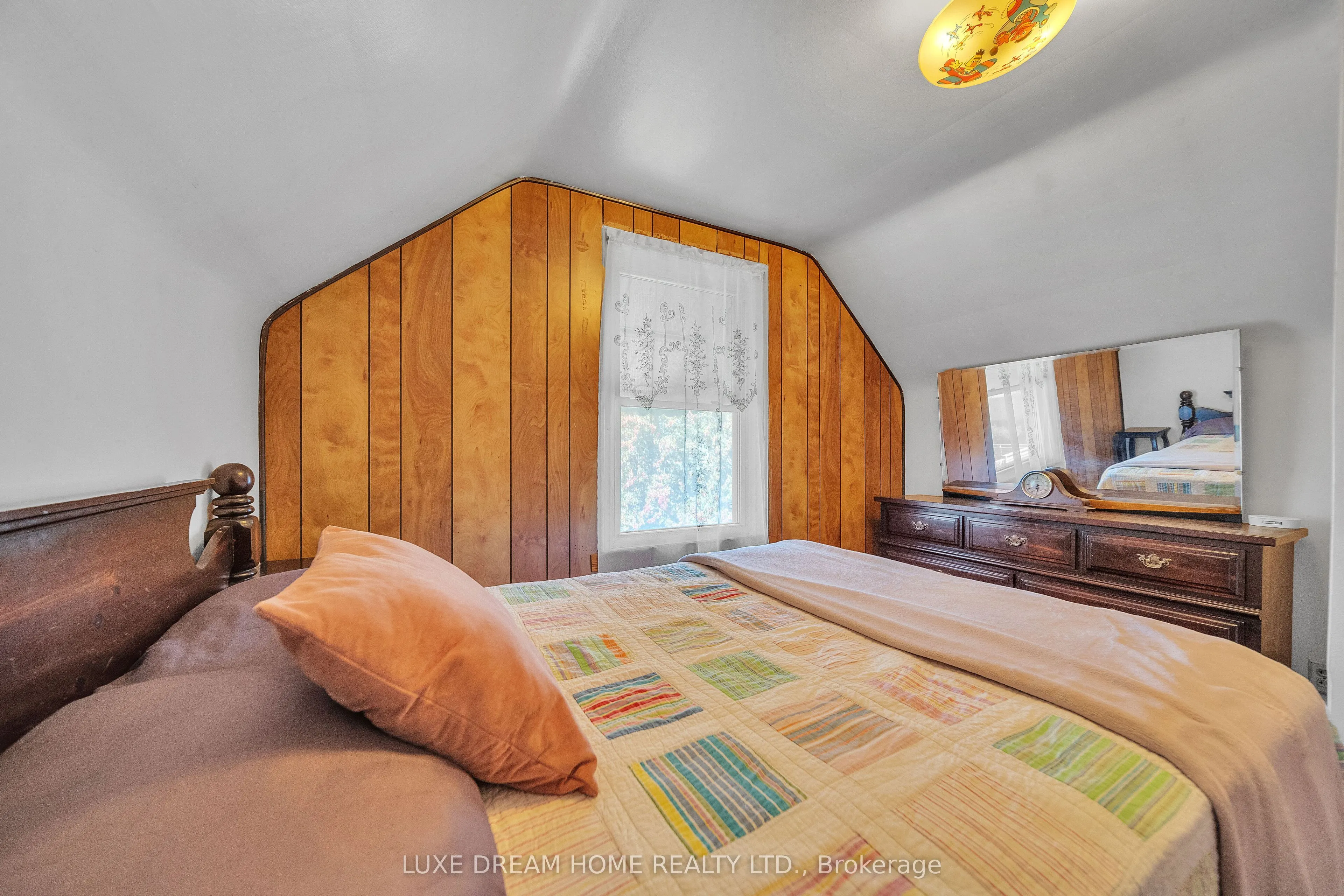 294 East 17th Street