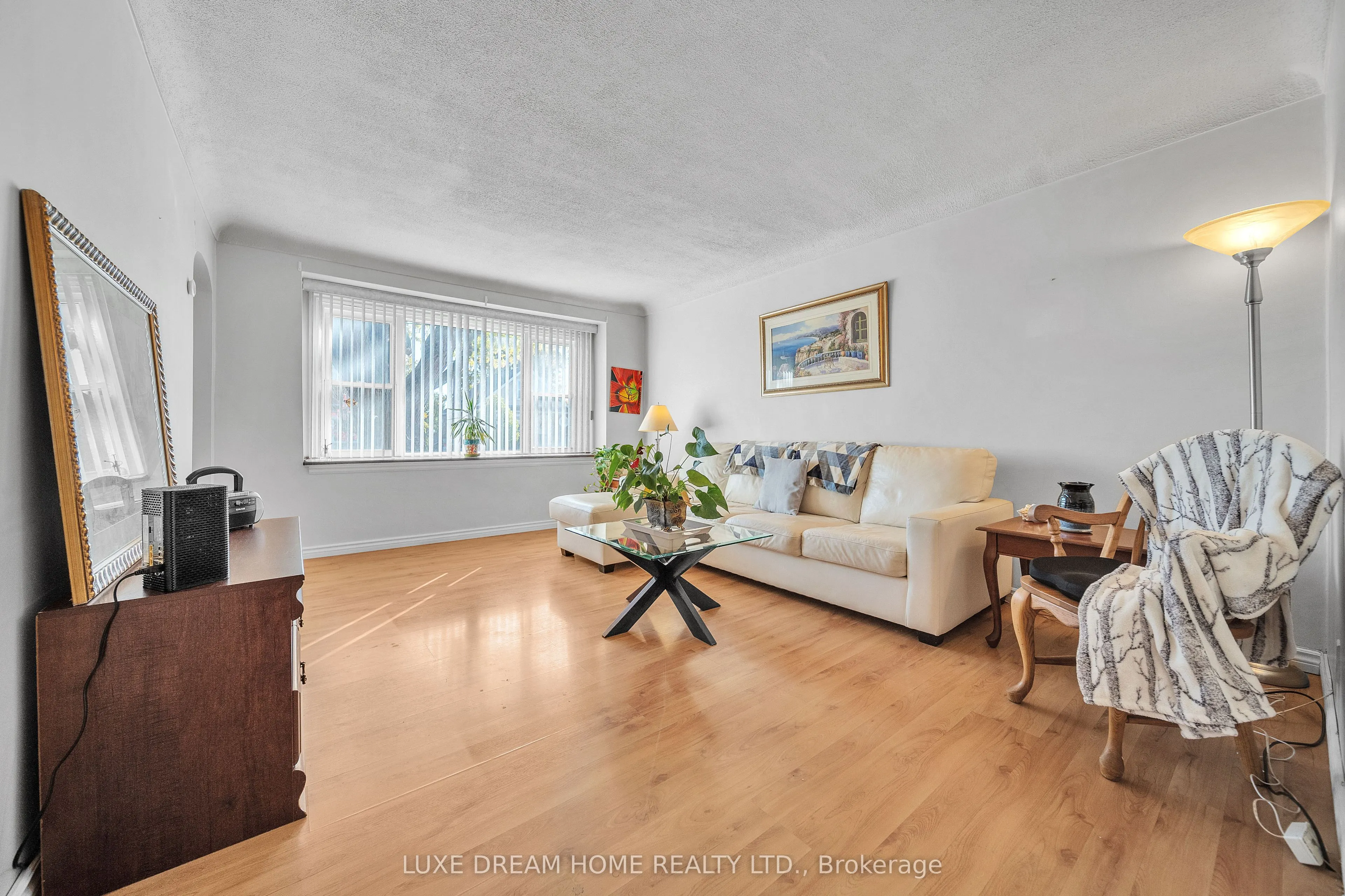 294 East 17th Street