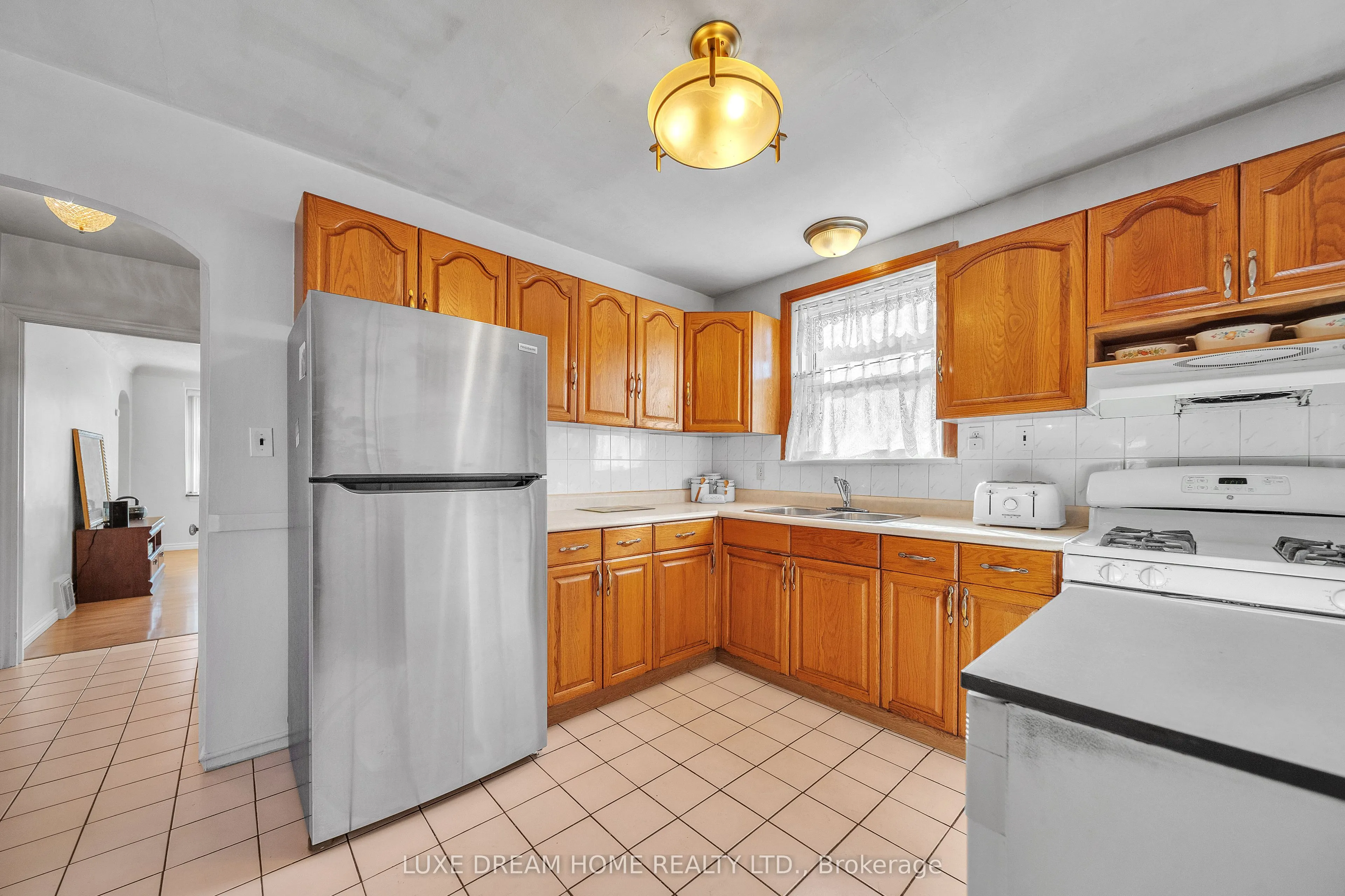 294 East 17th Street