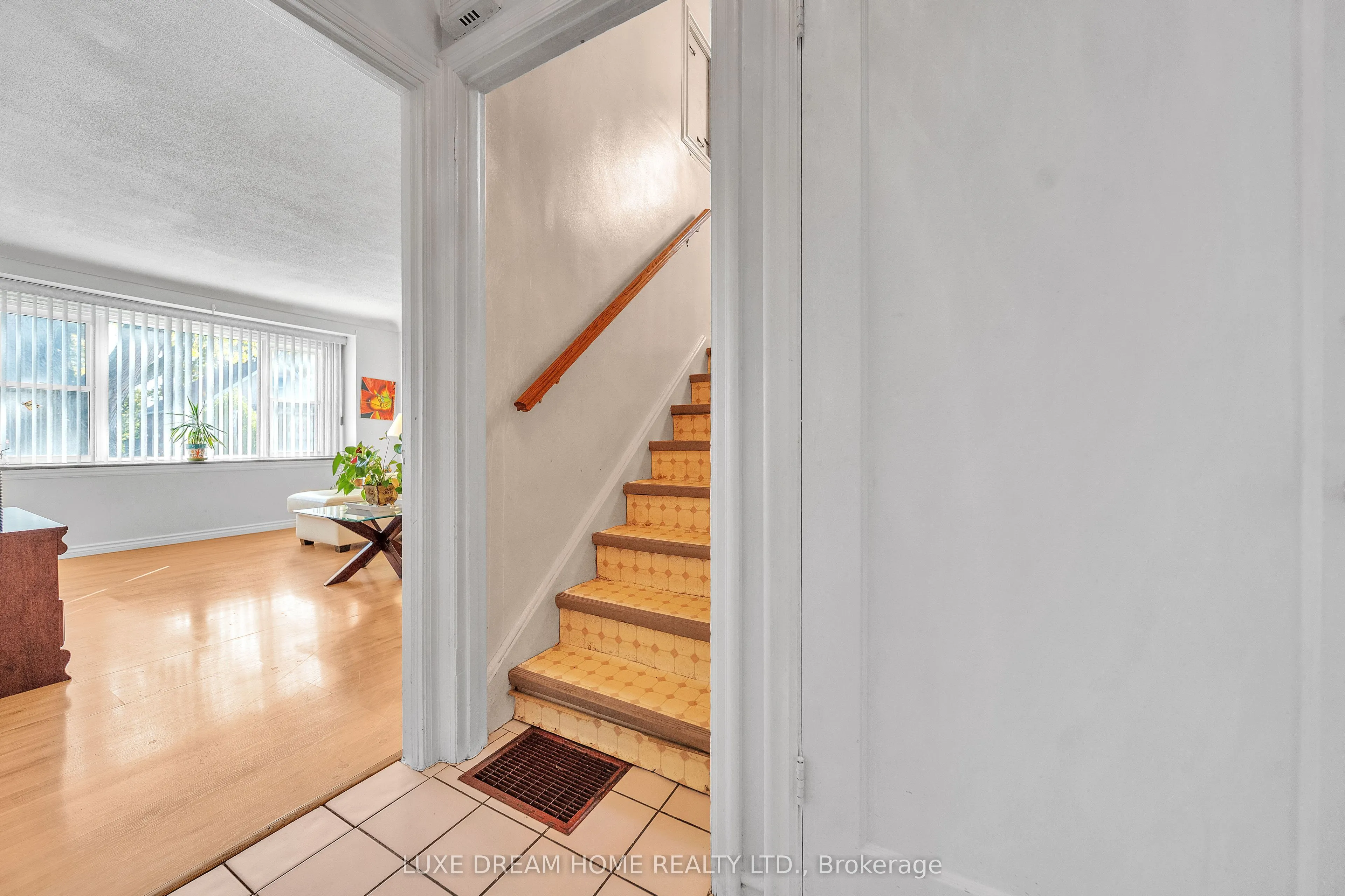 294 East 17th Street