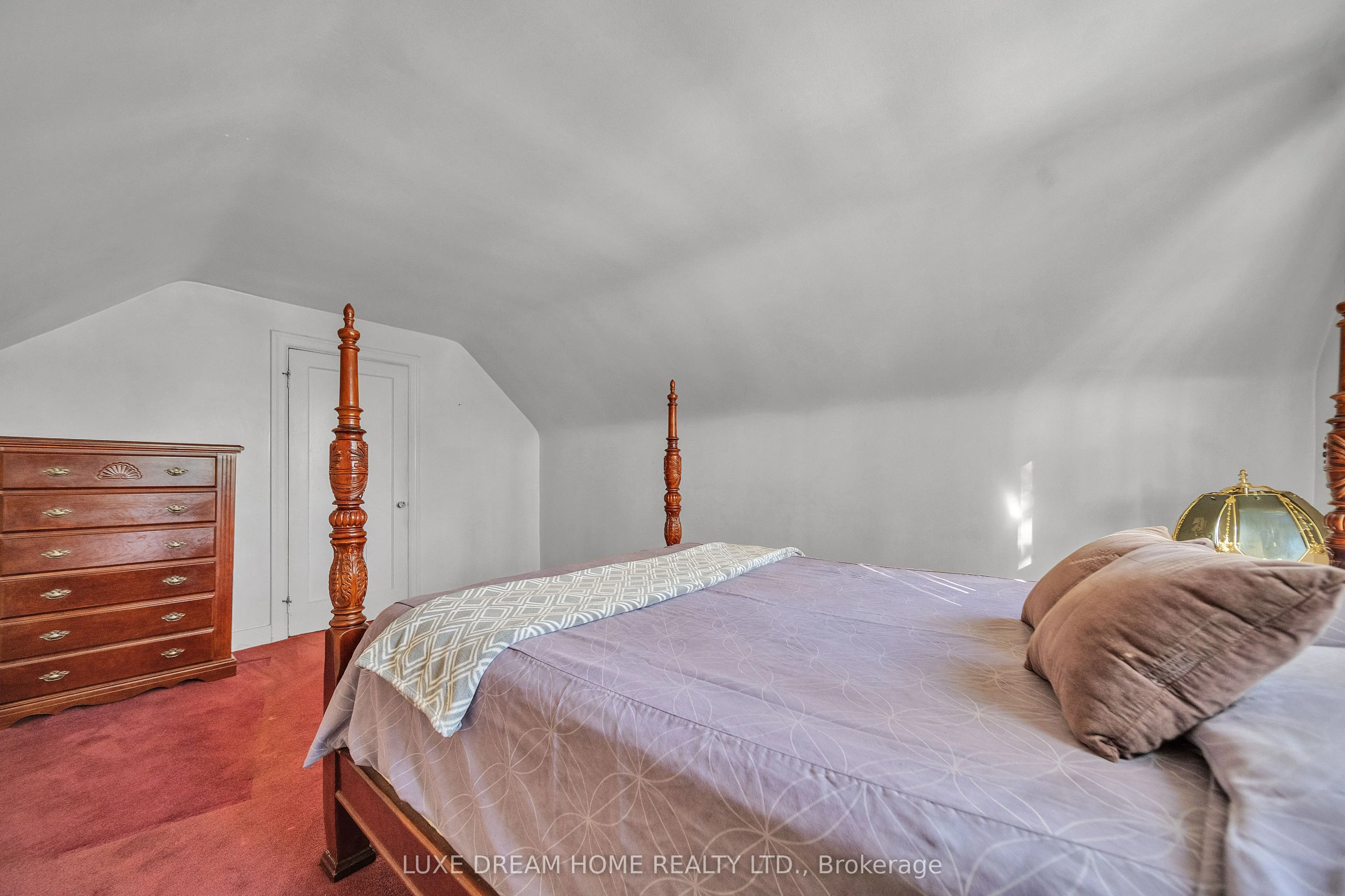 294 East 17th Street