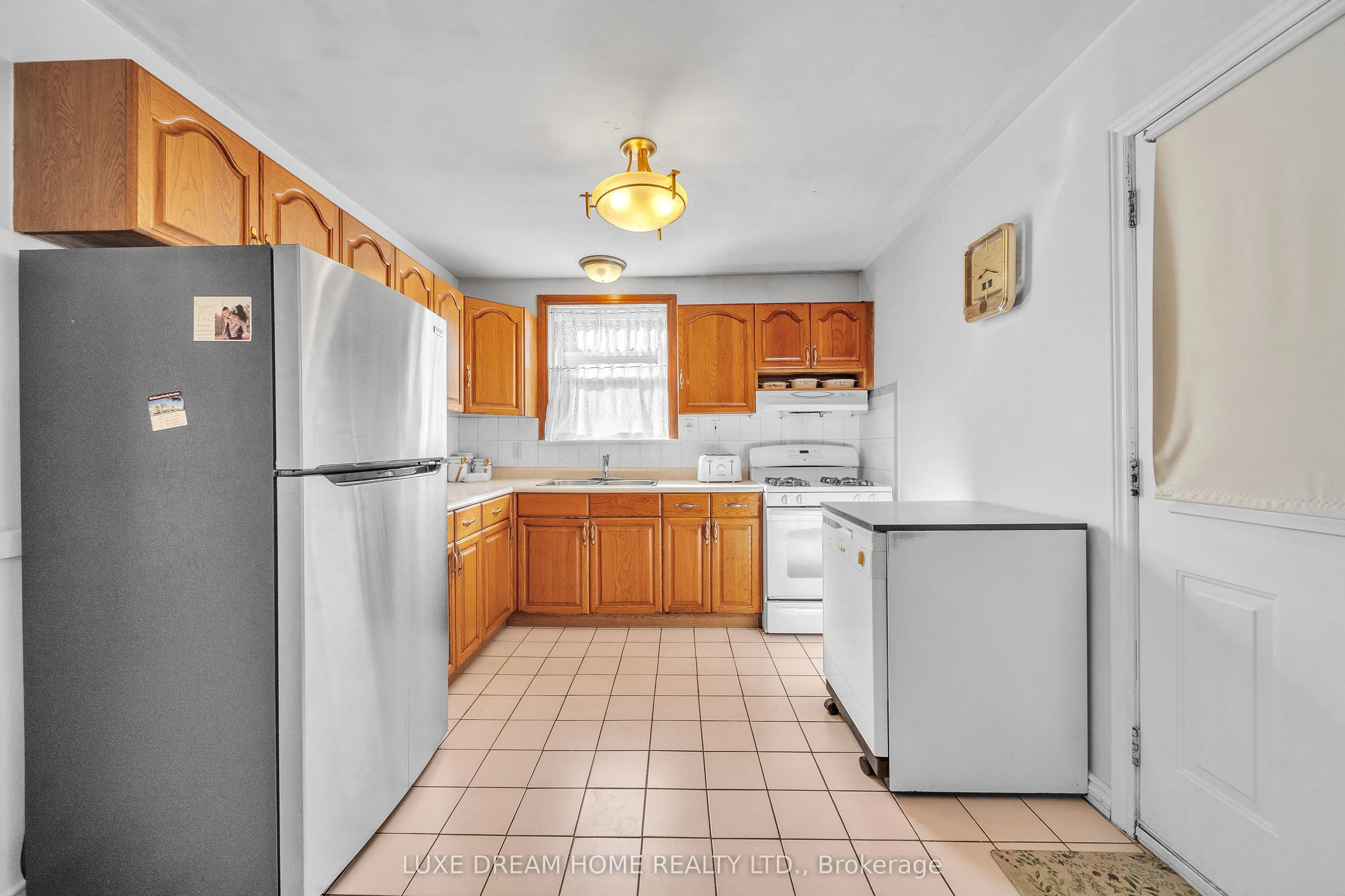 294 East 17th Street