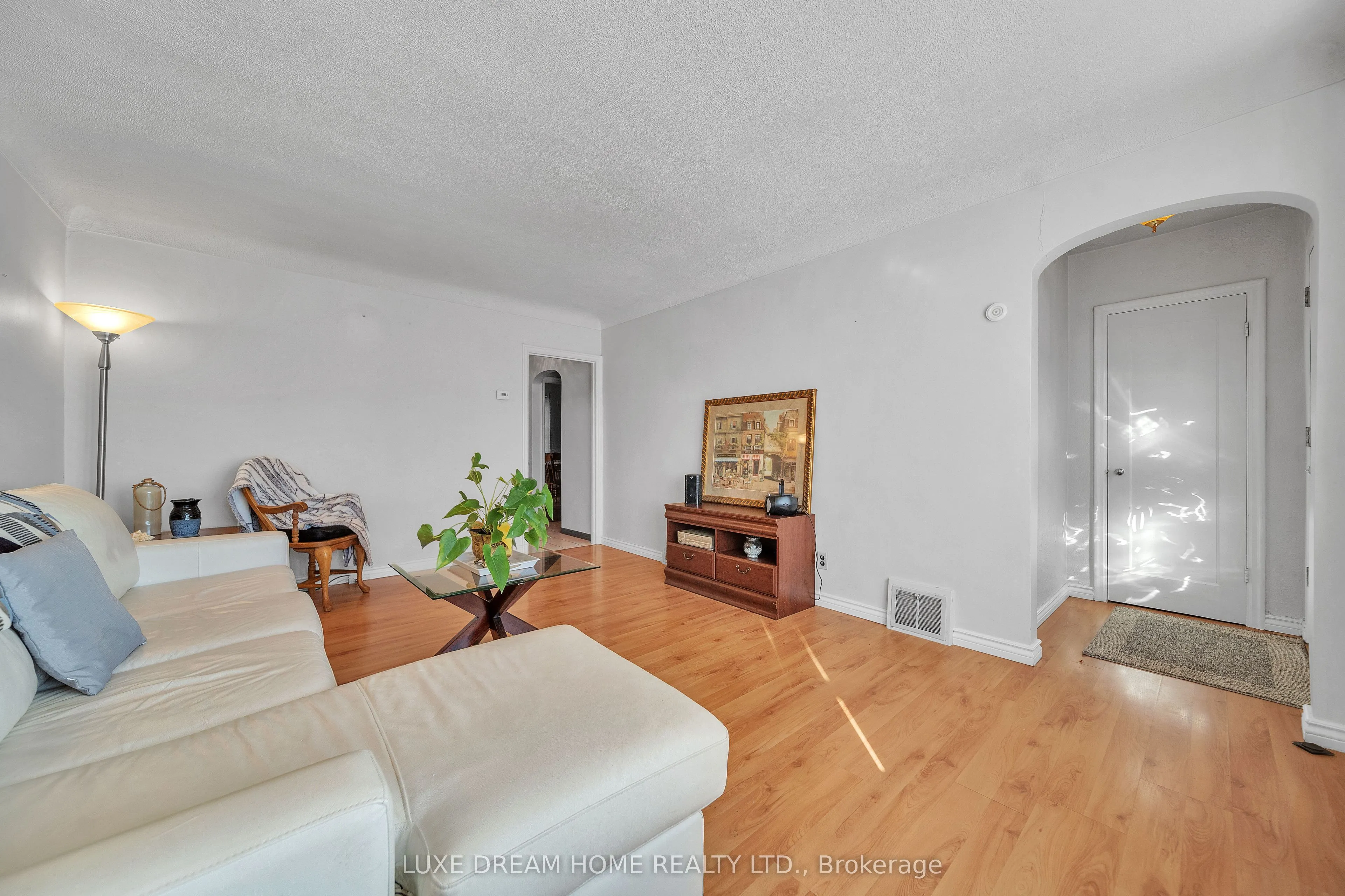 294 East 17th Street