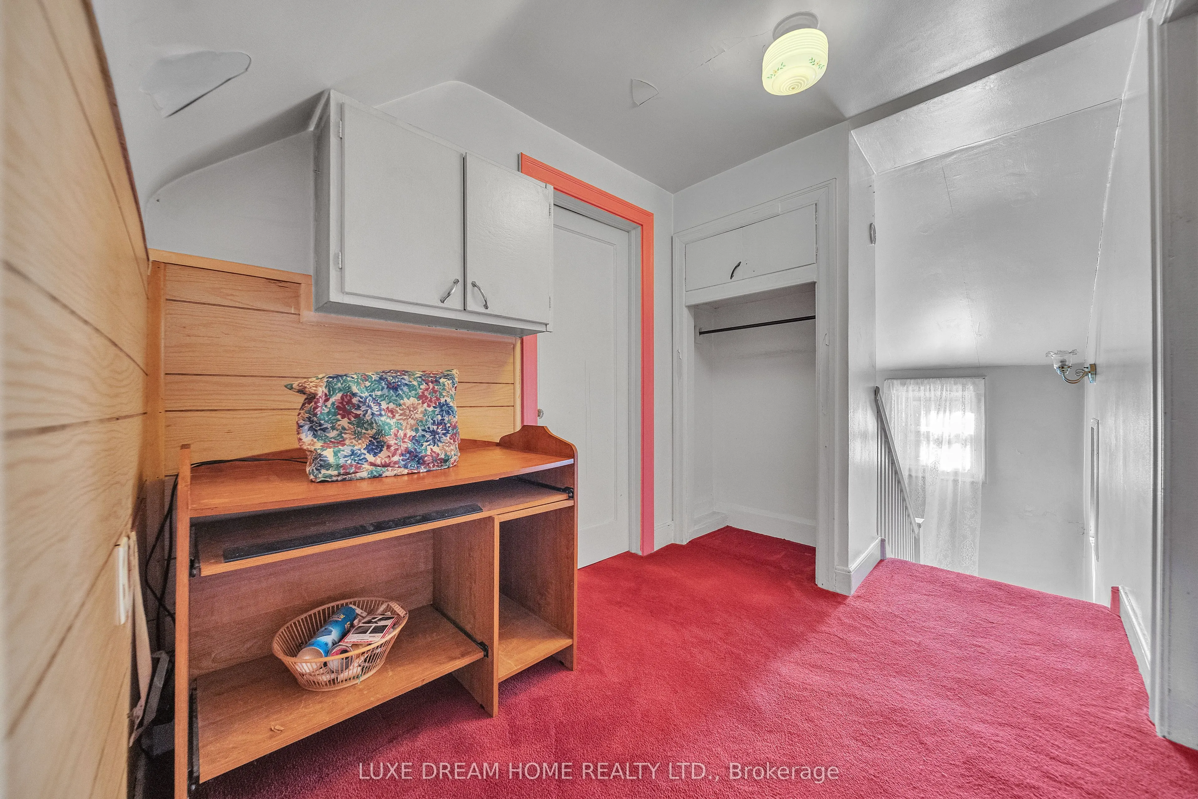 294 East 17th Street