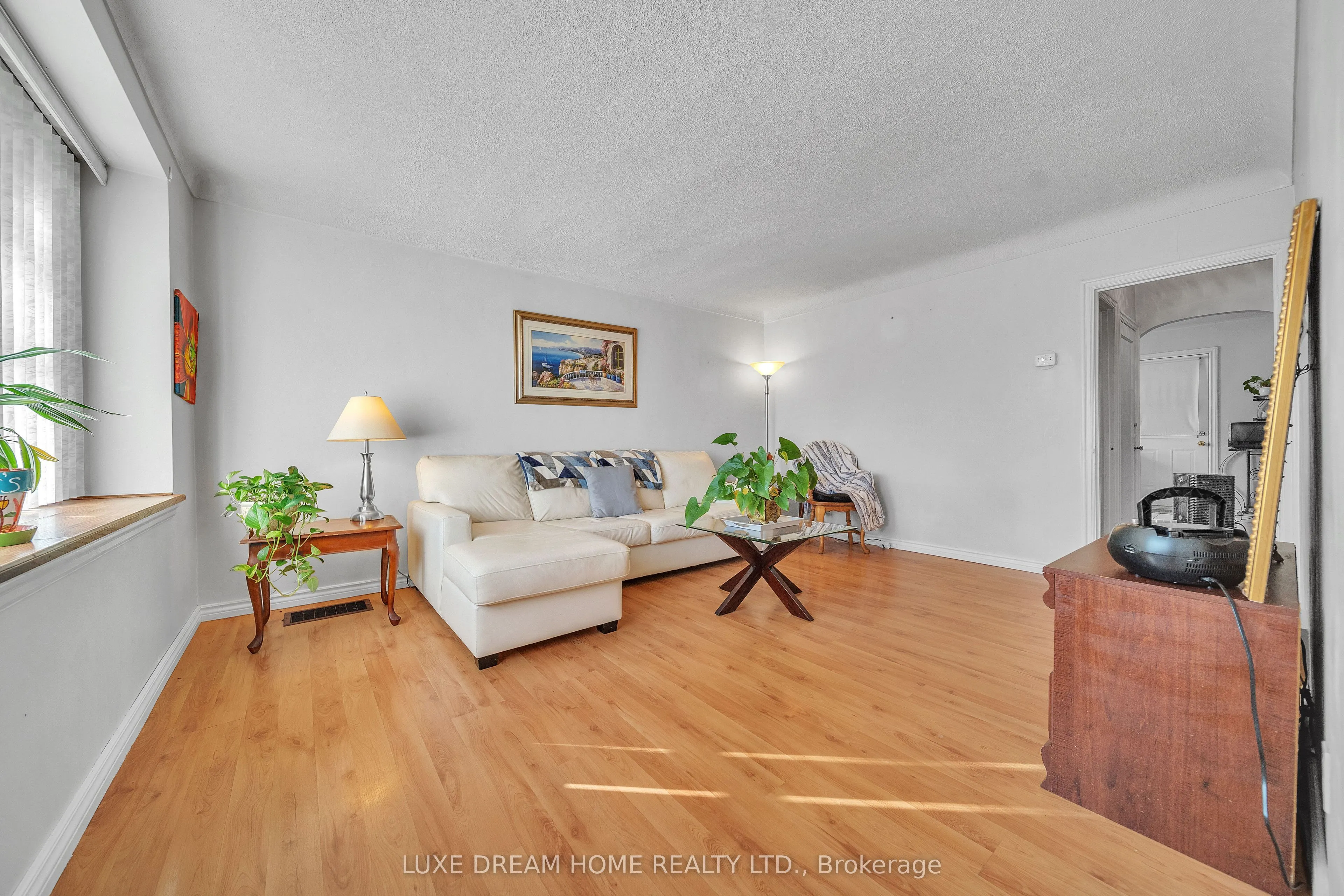 294 East 17th Street