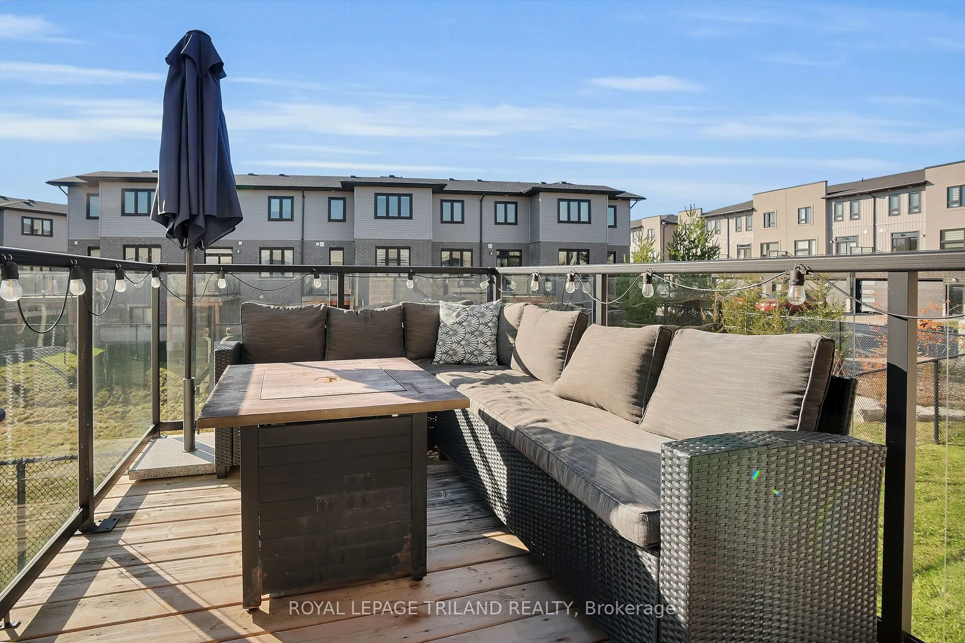 3380 Singleton Avenue, #39