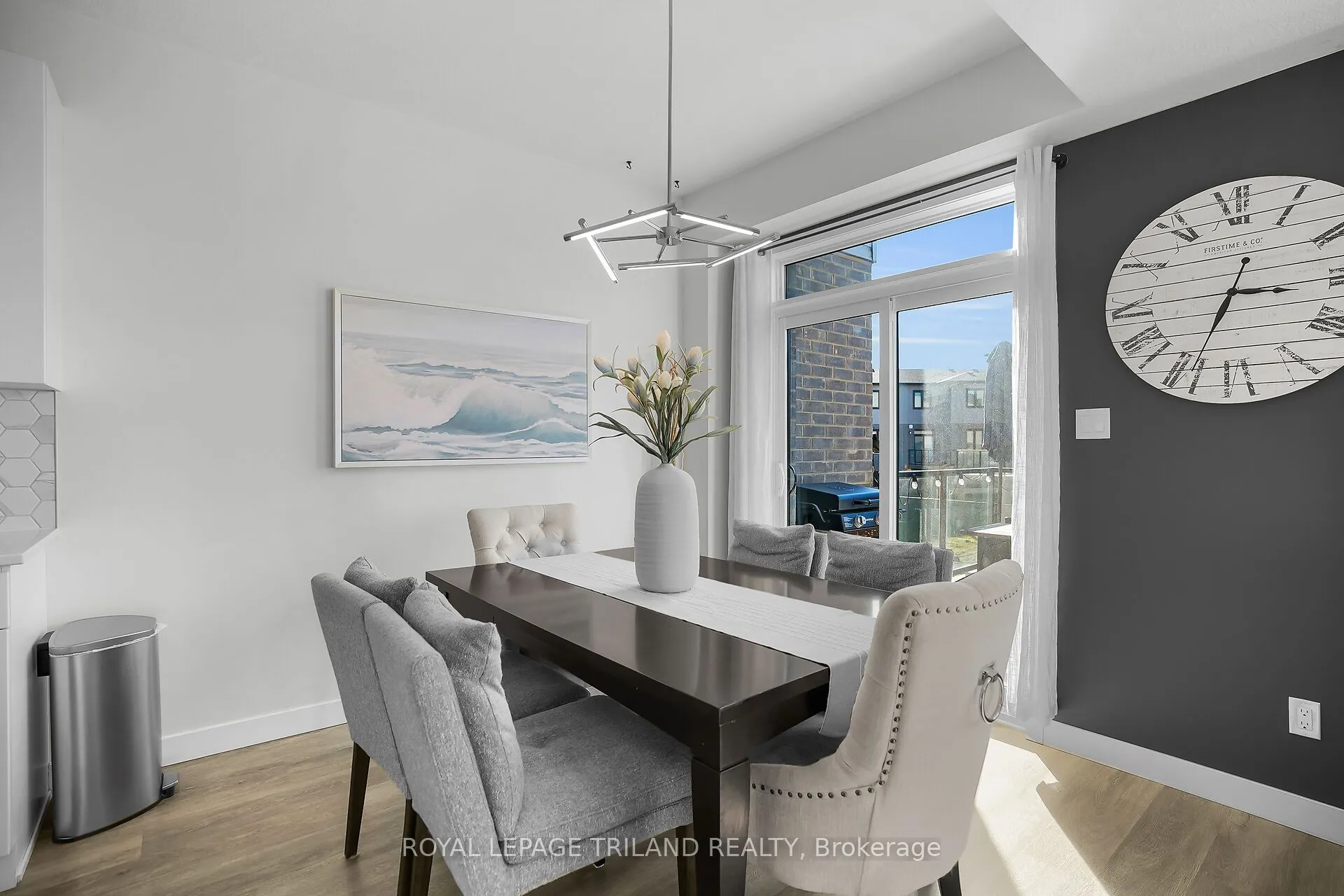 3380 Singleton Avenue, #39