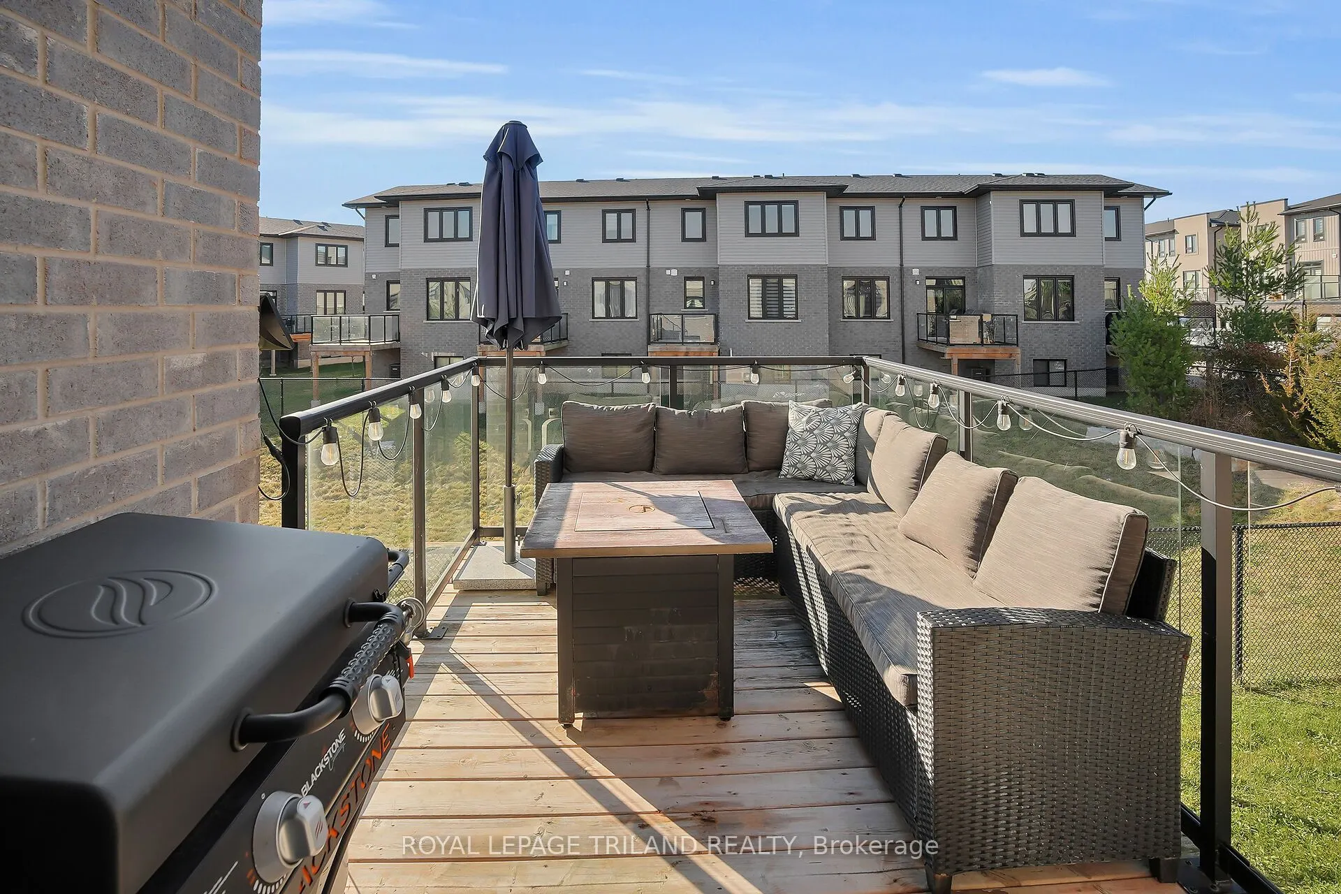 3380 Singleton Avenue, #39