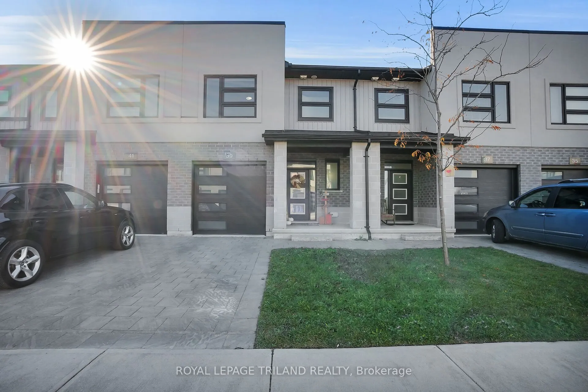 3380 Singleton Avenue, #39