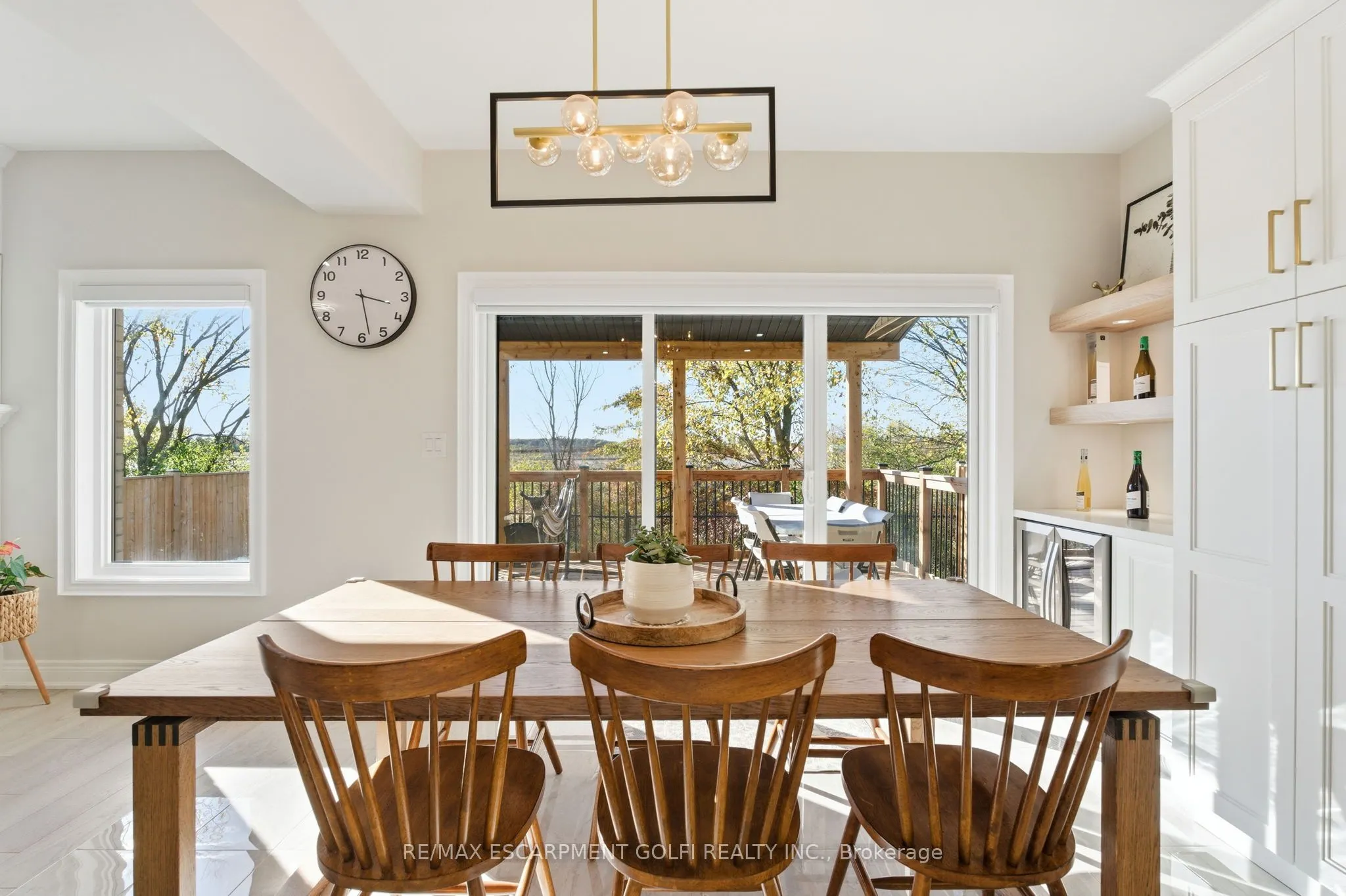 7403 Sherrilee Crescent