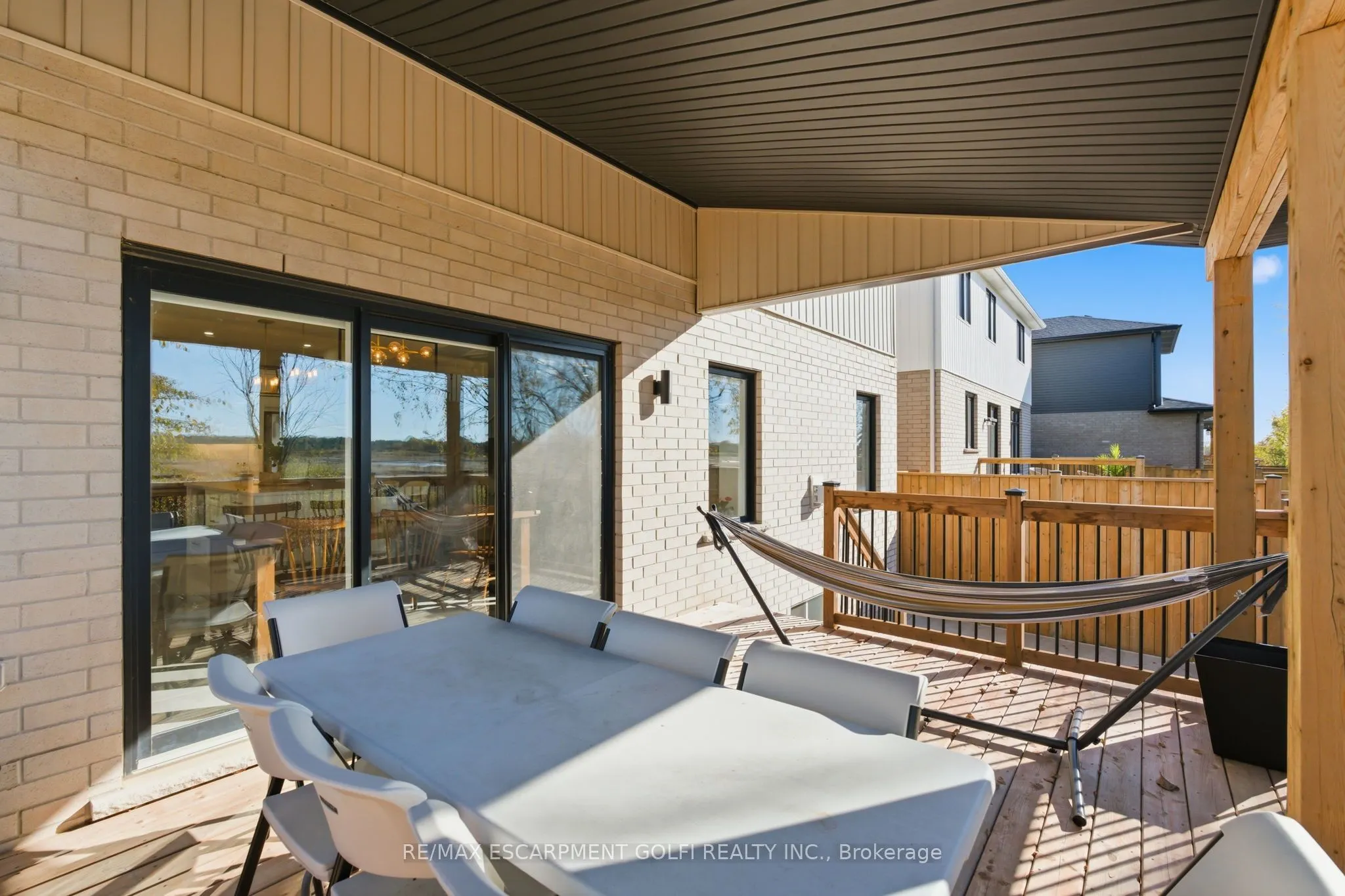 7403 Sherrilee Crescent