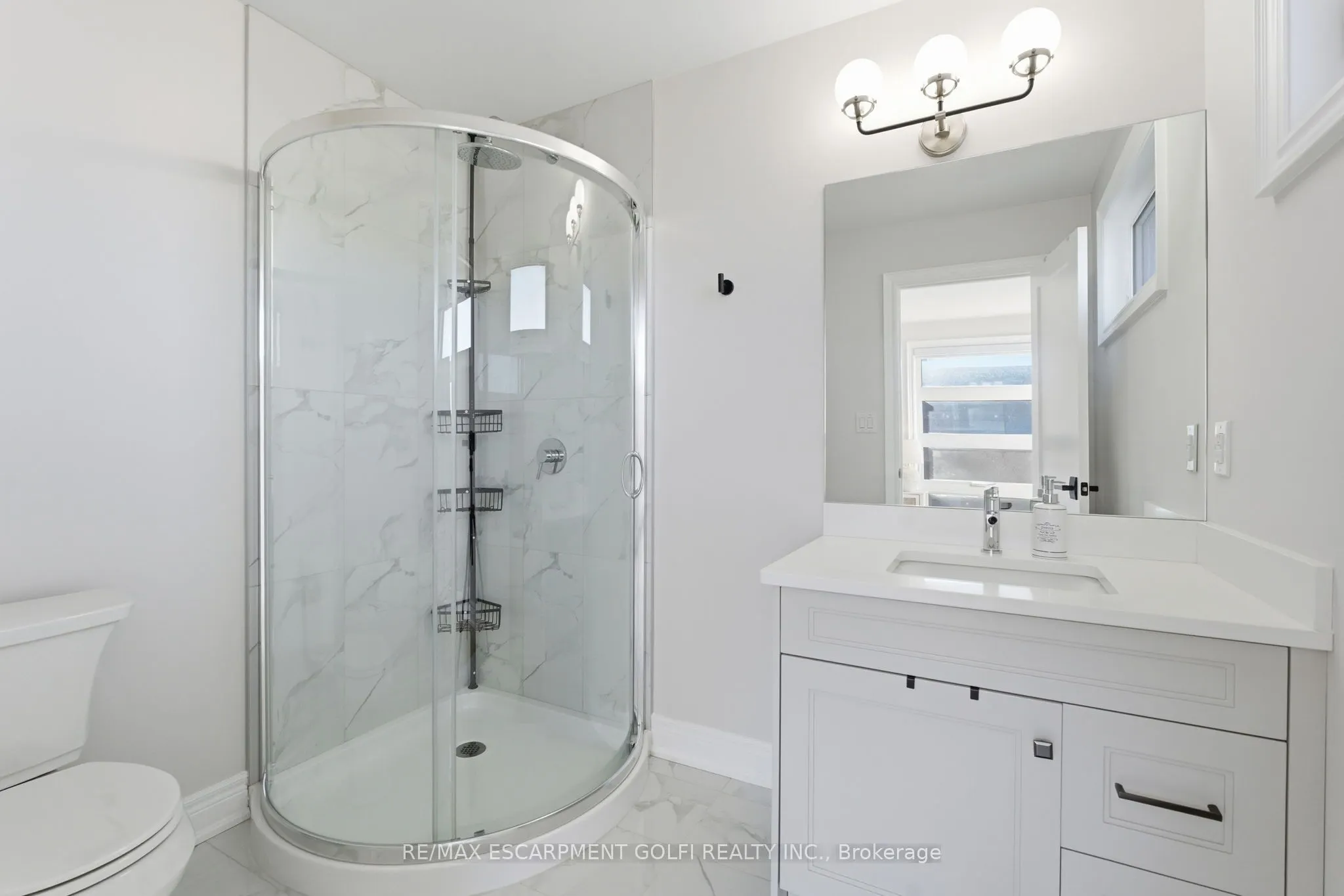 7403 Sherrilee Crescent