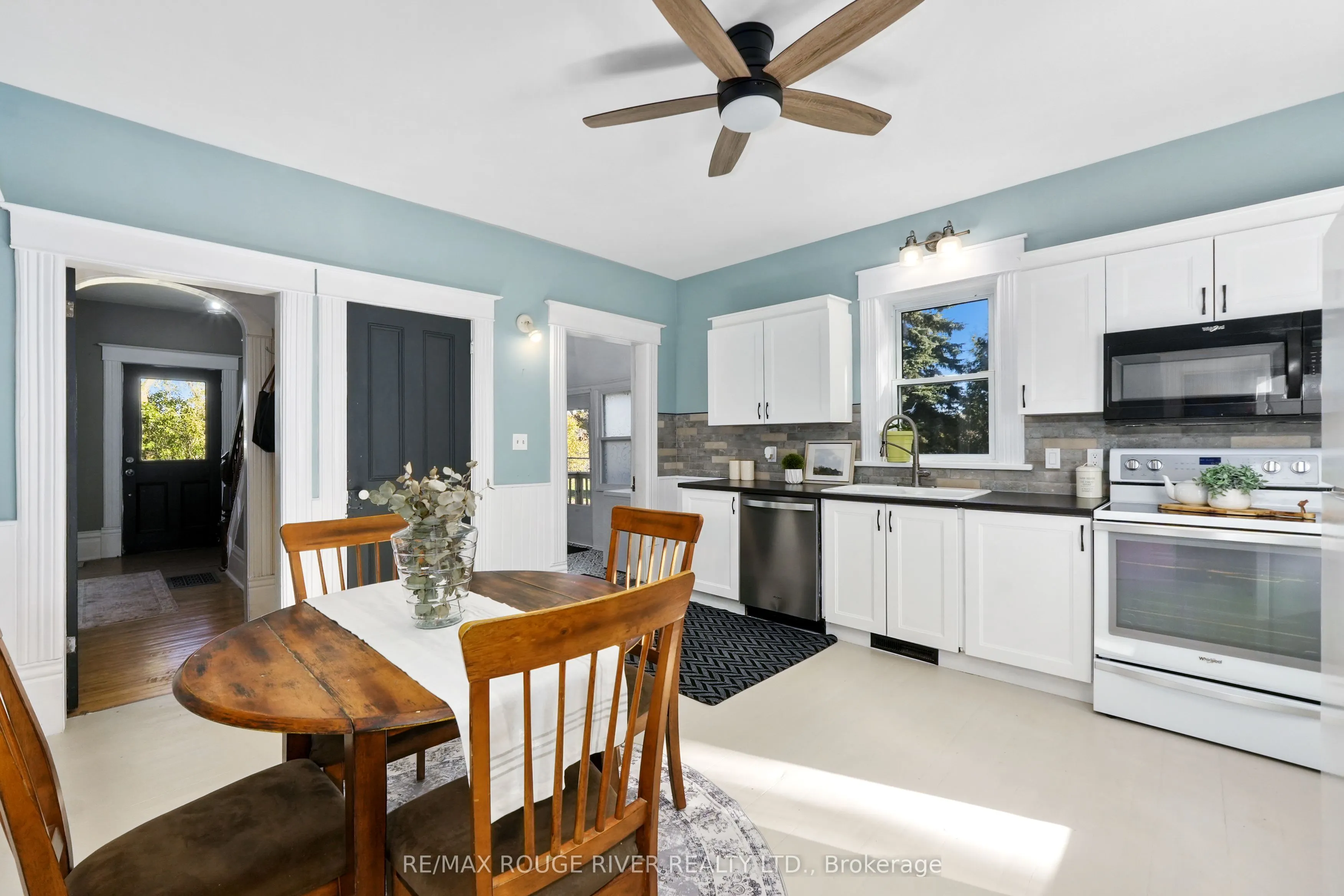 111 Concession Rd.8 W