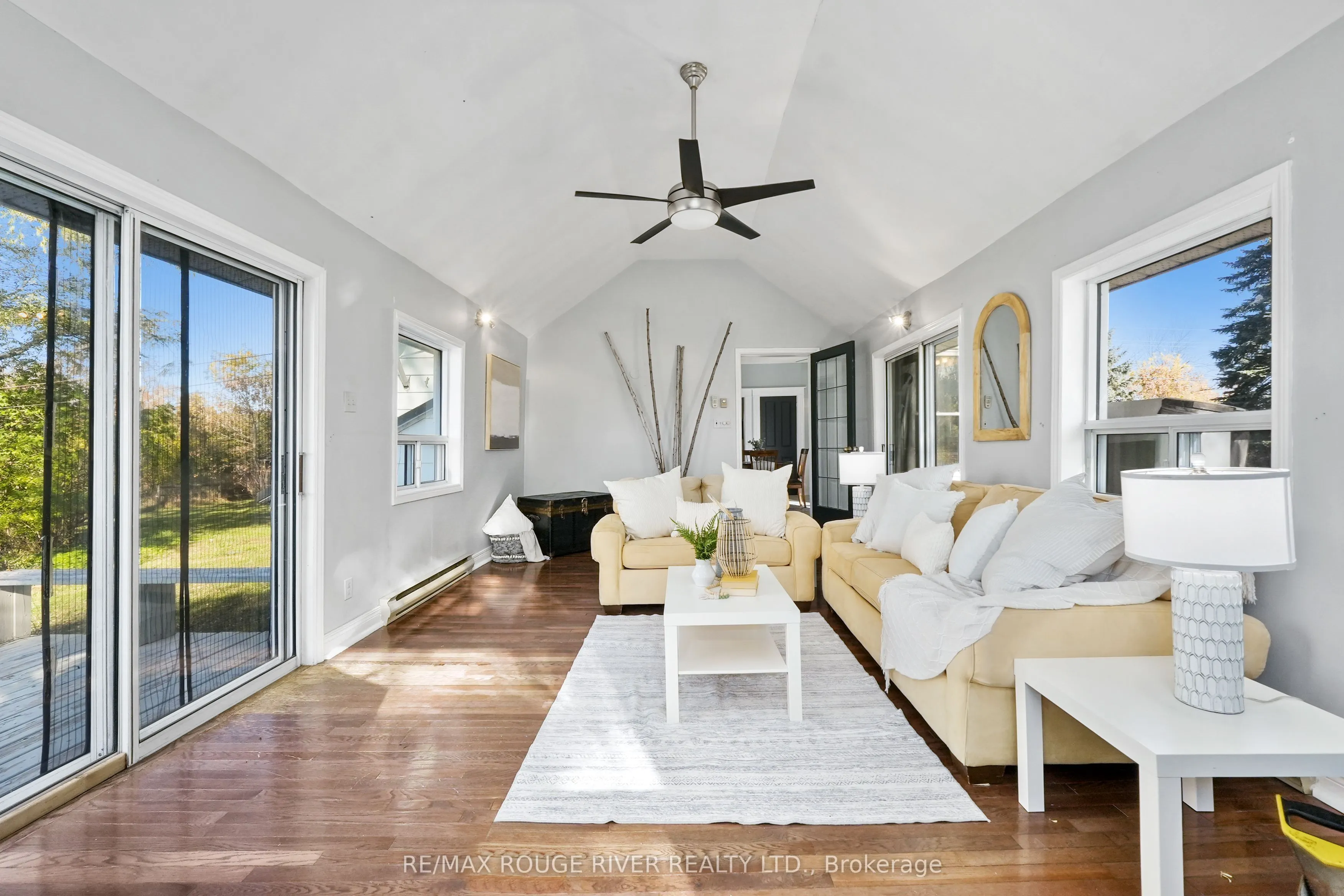 111 Concession Rd.8 W