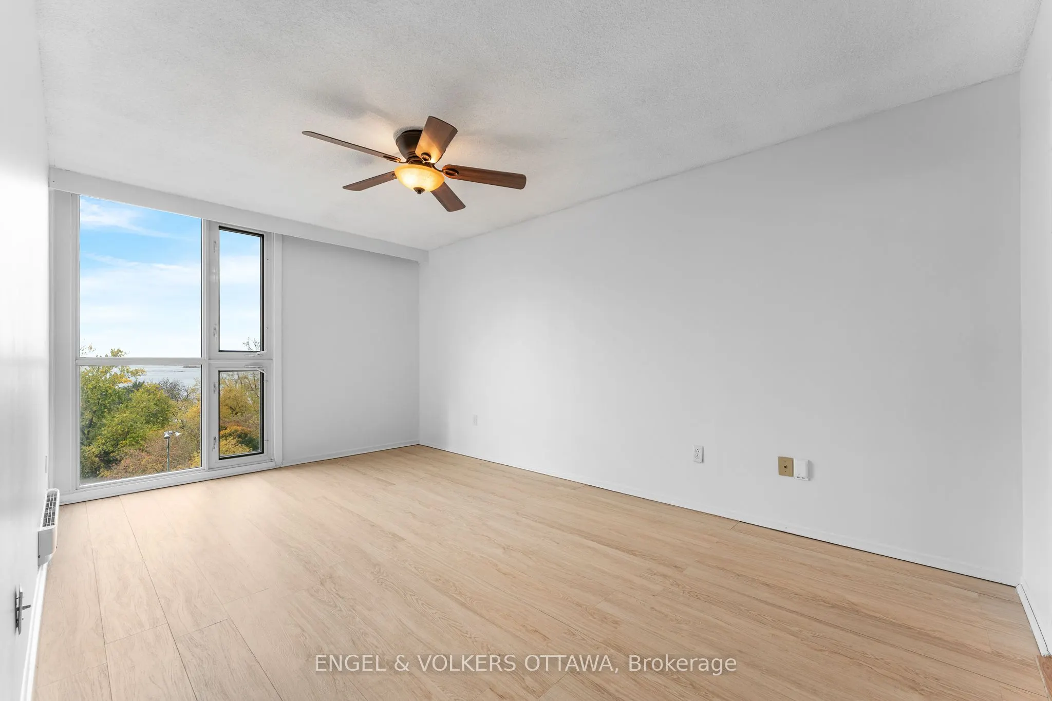 1025 Richmond Road, #704