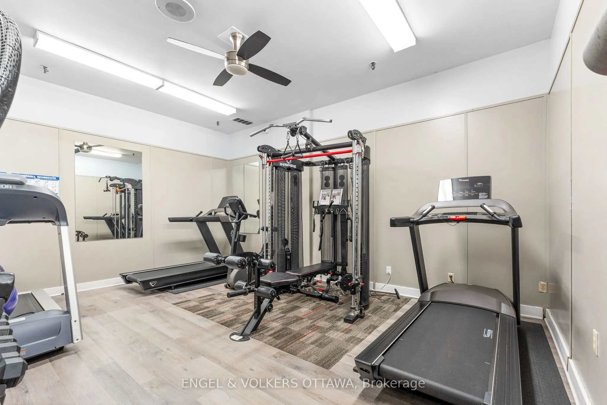 1025 Richmond Road, #704