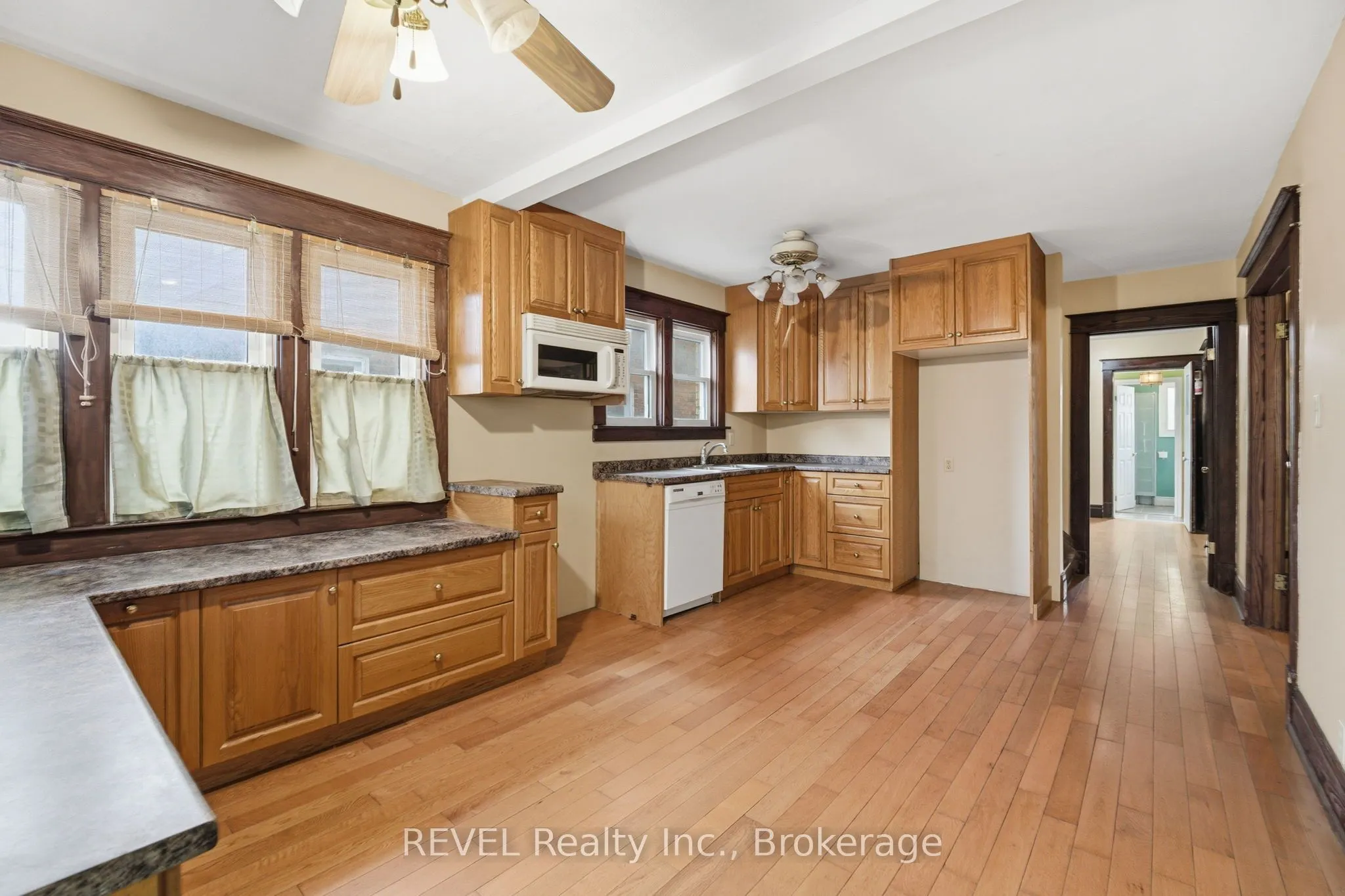 4988 Morrison Street