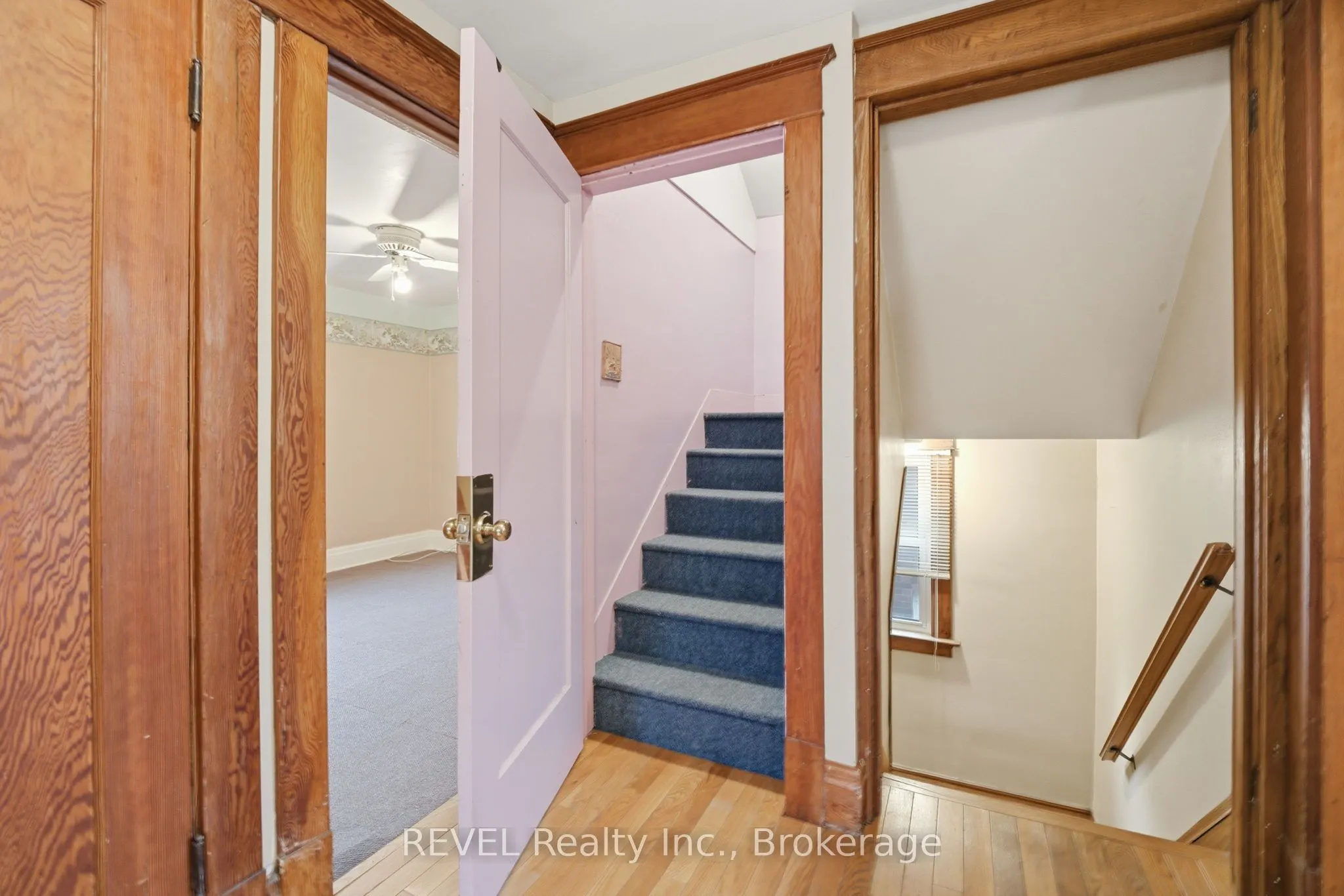 4988 Morrison Street